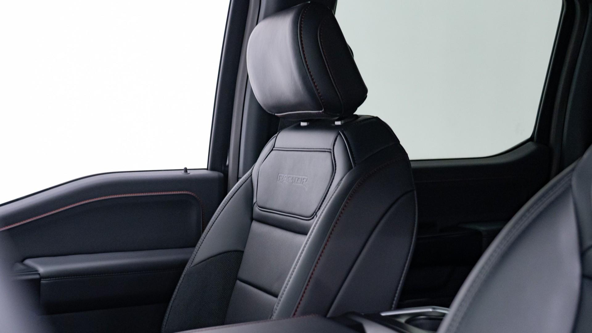 2025 FORD F-150 in Black, photo 24 of 43