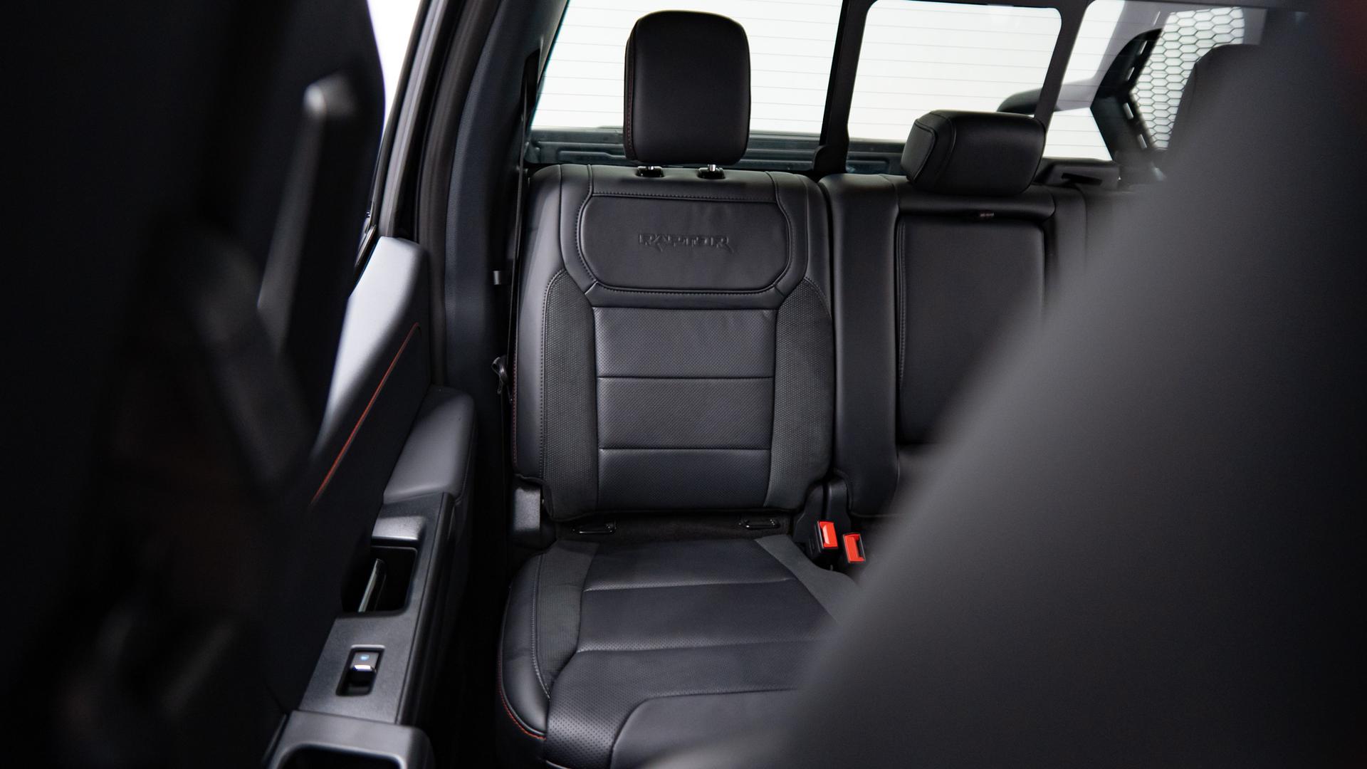 2025 FORD F-150 in Black, photo 30 of 43