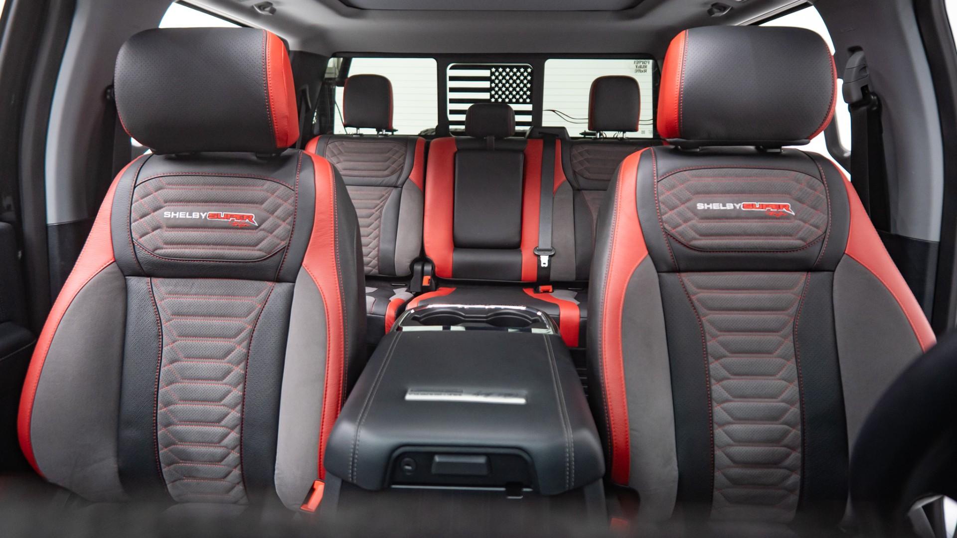 2024 FORD SUPER DUTY F-250 SRW in Black, photo 33 of 60