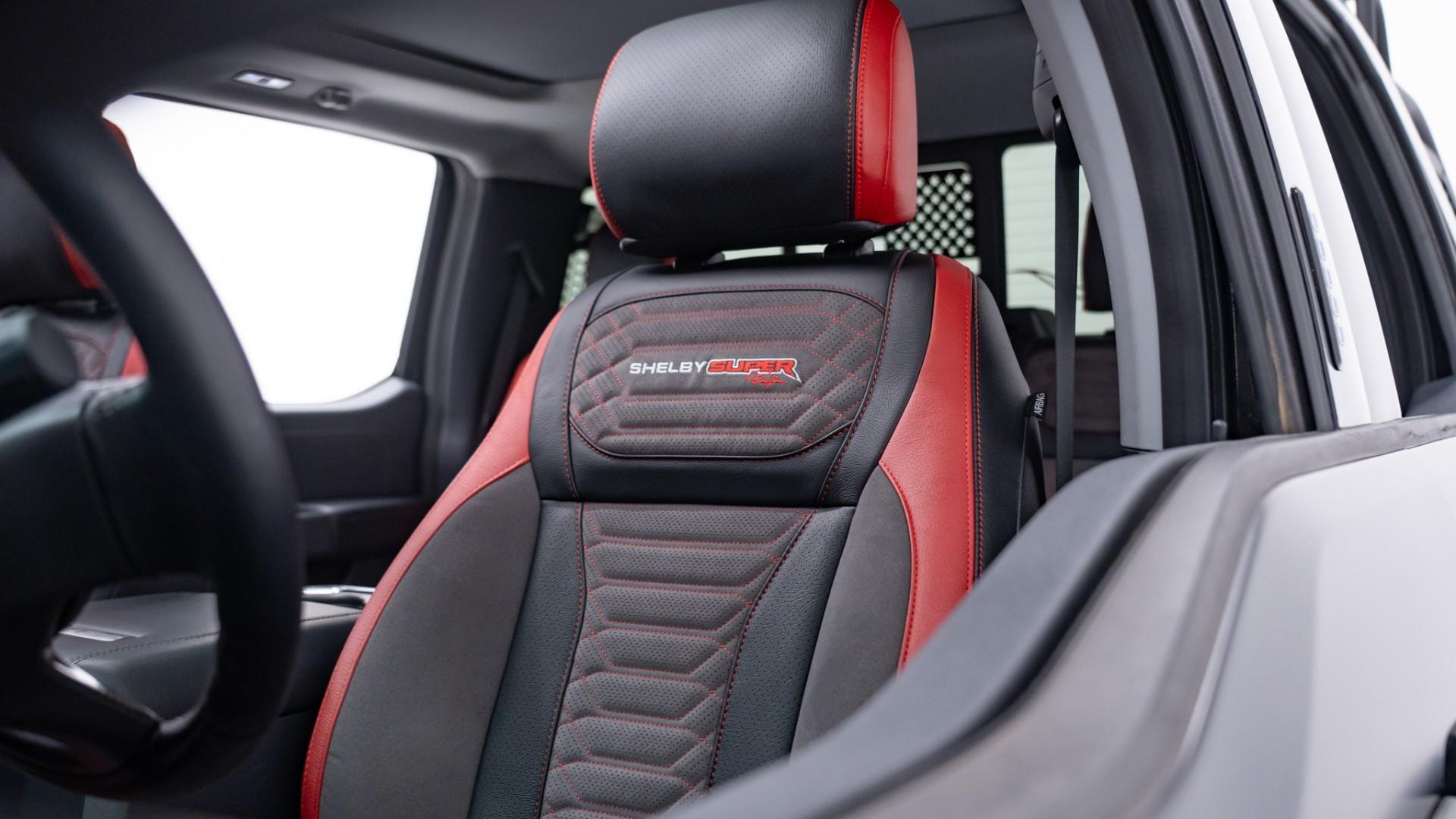 2024 FORD SUPER DUTY F-250 SRW in Black, photo 42 of 60