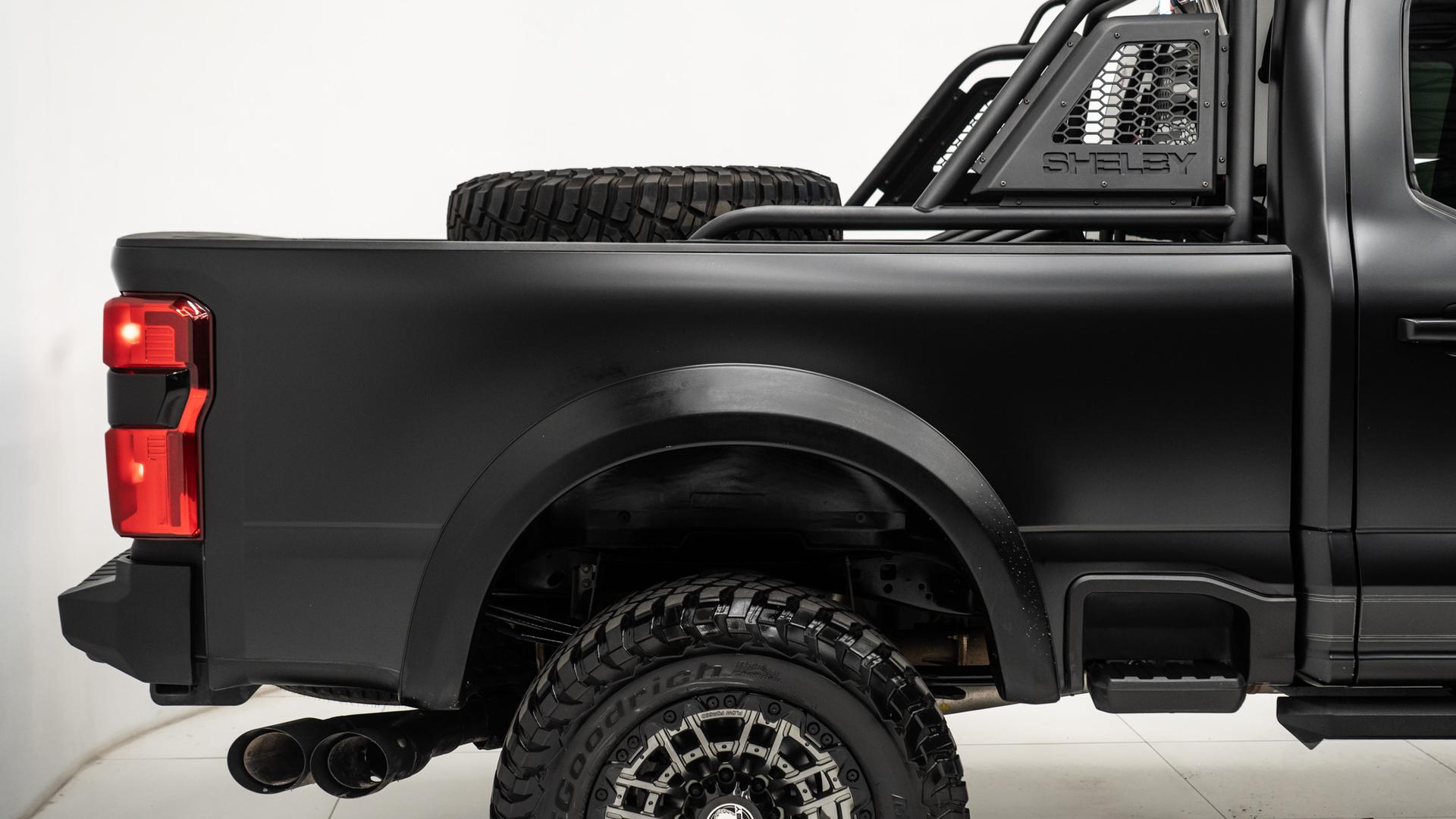 2024 FORD SUPER DUTY F-250 SRW in Black, photo 17 of 60