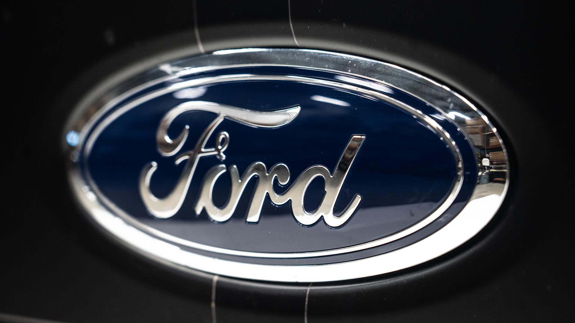 2024 FORD SUPER DUTY F-250 SRW in Black, photo 55 of 60