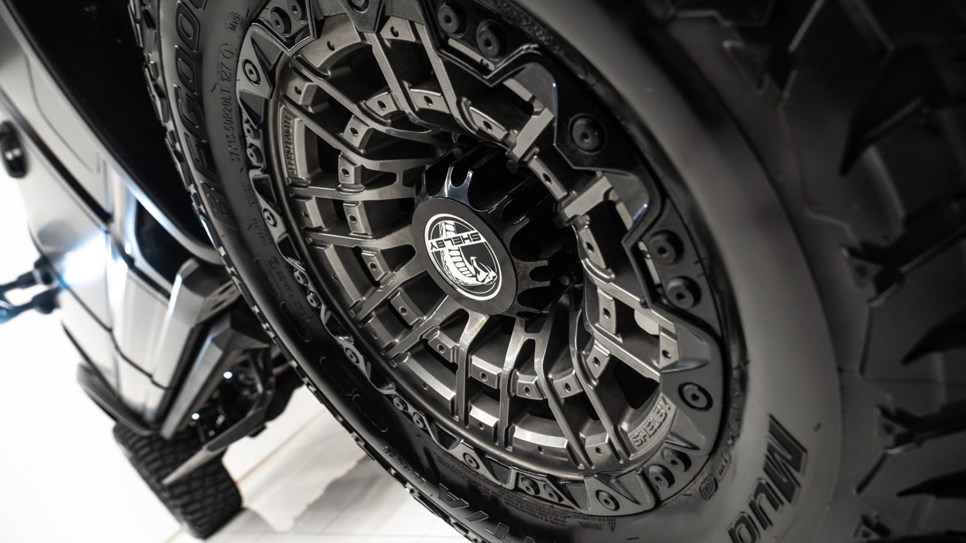 2024 FORD SUPER DUTY F-250 SRW in Black, photo 21 of 60