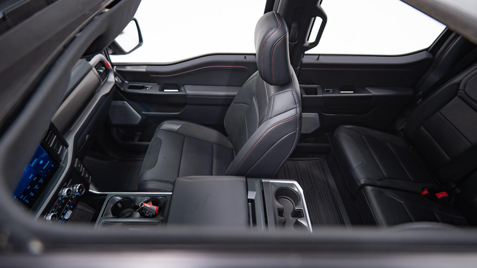 2025 FORD F-150 in Black, photo 29 of 43