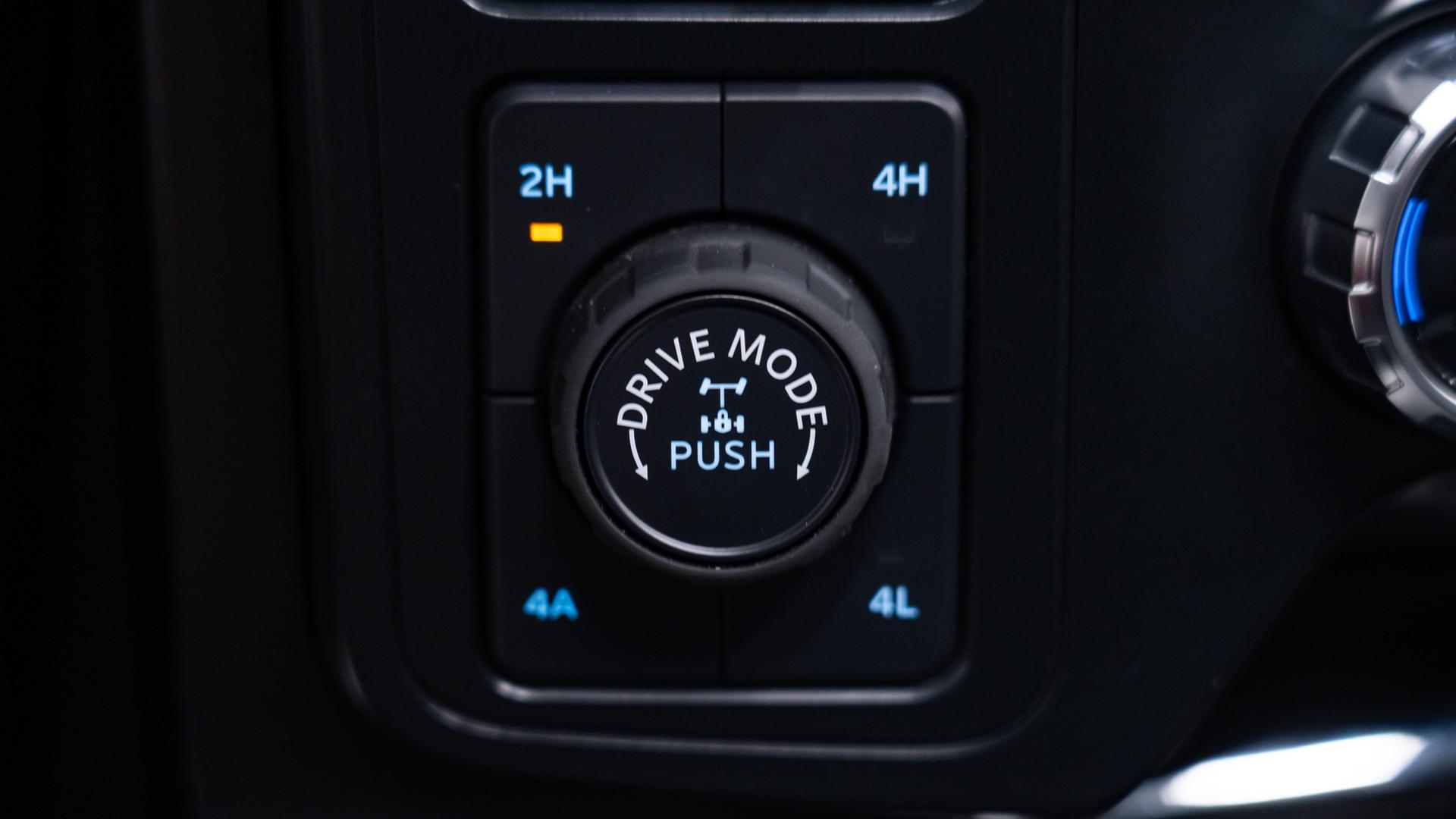 2025 FORD F-150 in Black, photo 41 of 43