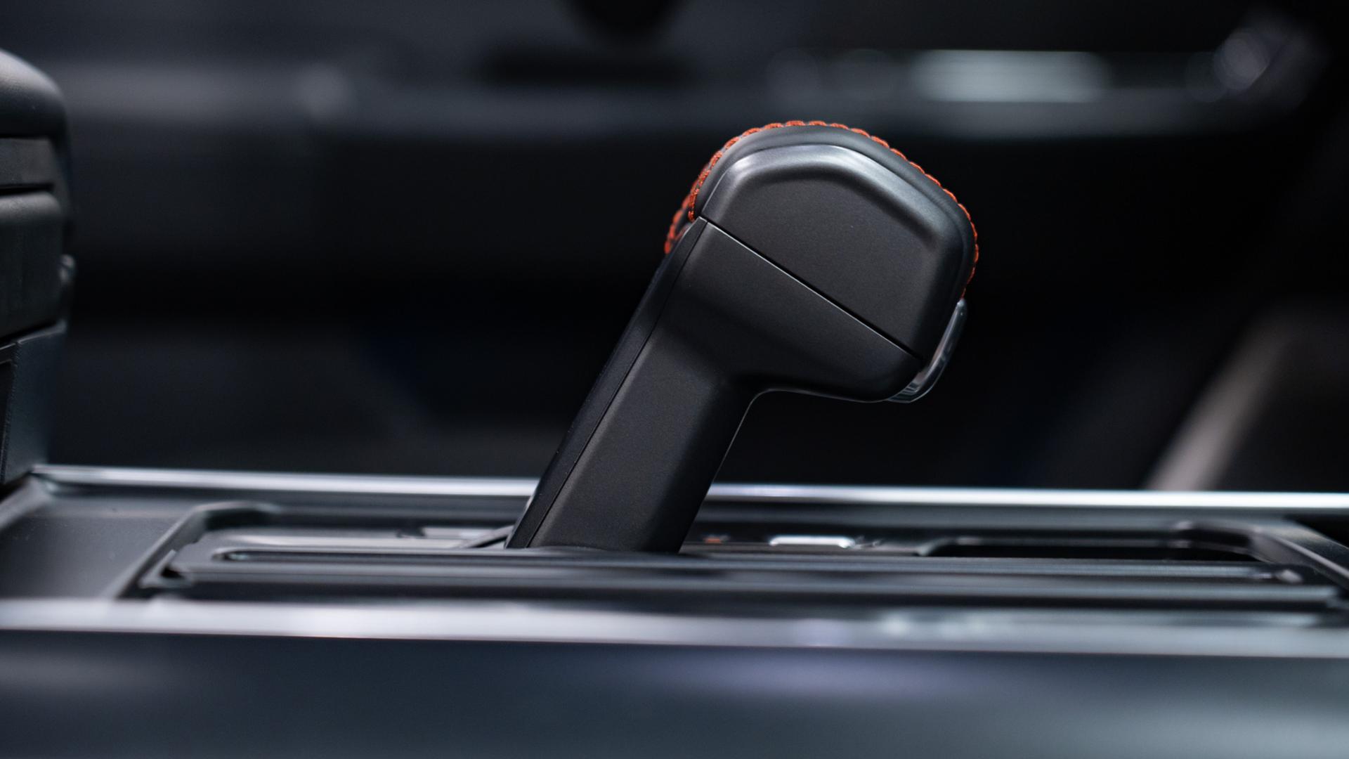 2025 FORD F-150 in Black, photo 40 of 43