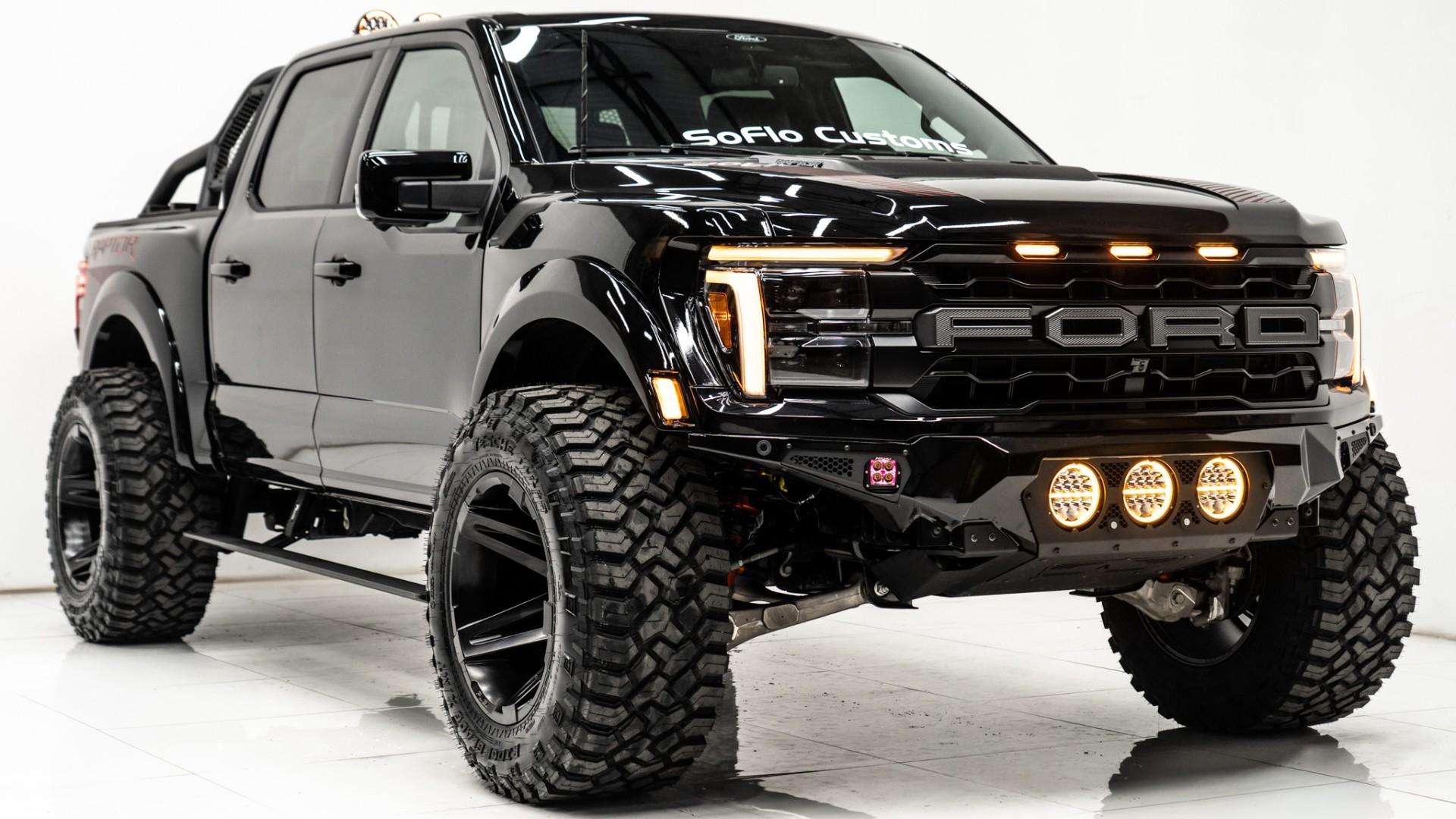 2025 FORD F-150 in Black, photo 4 of 5