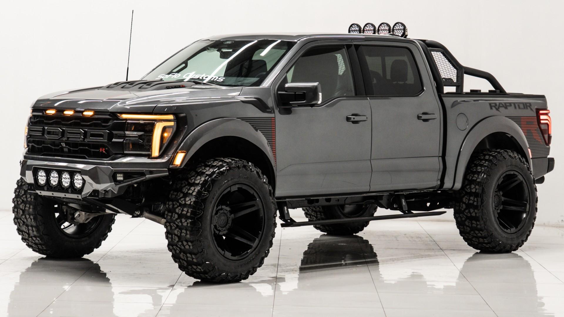 2024 FORD F-150 in Gray, photo 2 of 5