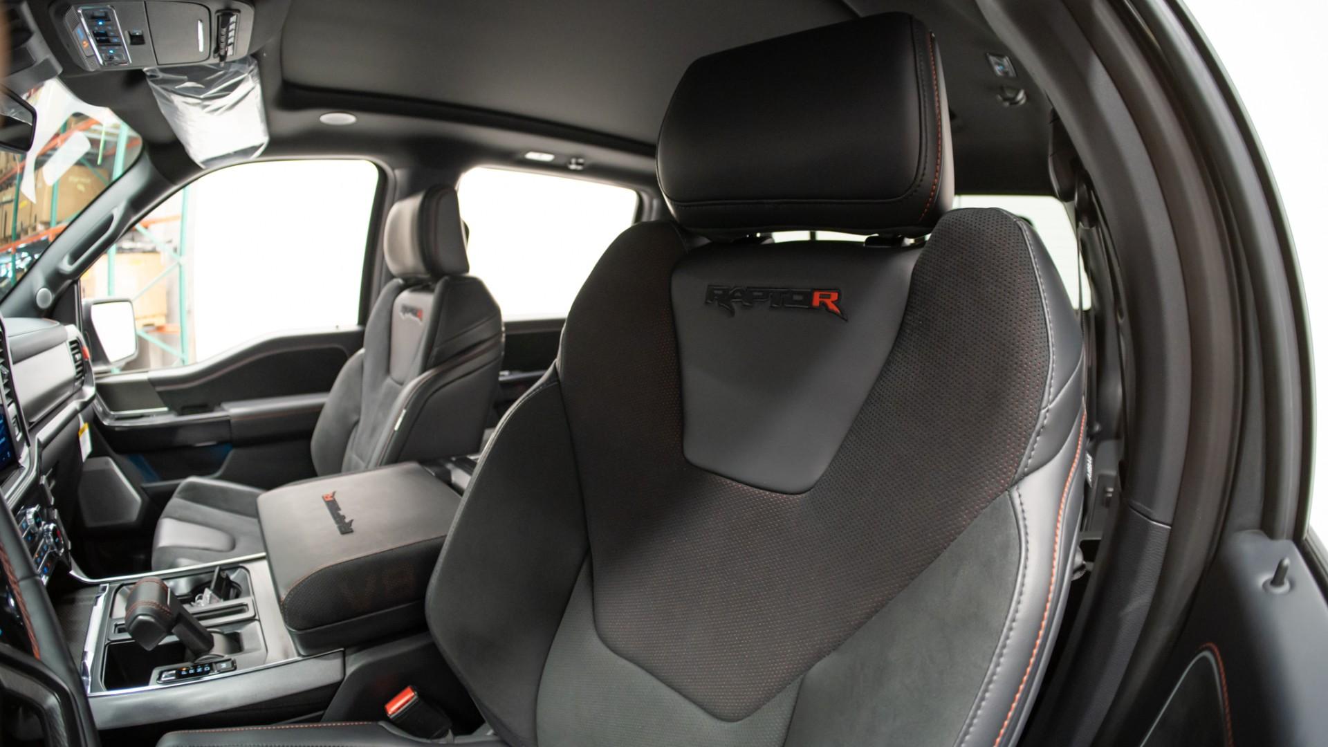 2024 FORD F-150 in Gray, photo 47 of 60