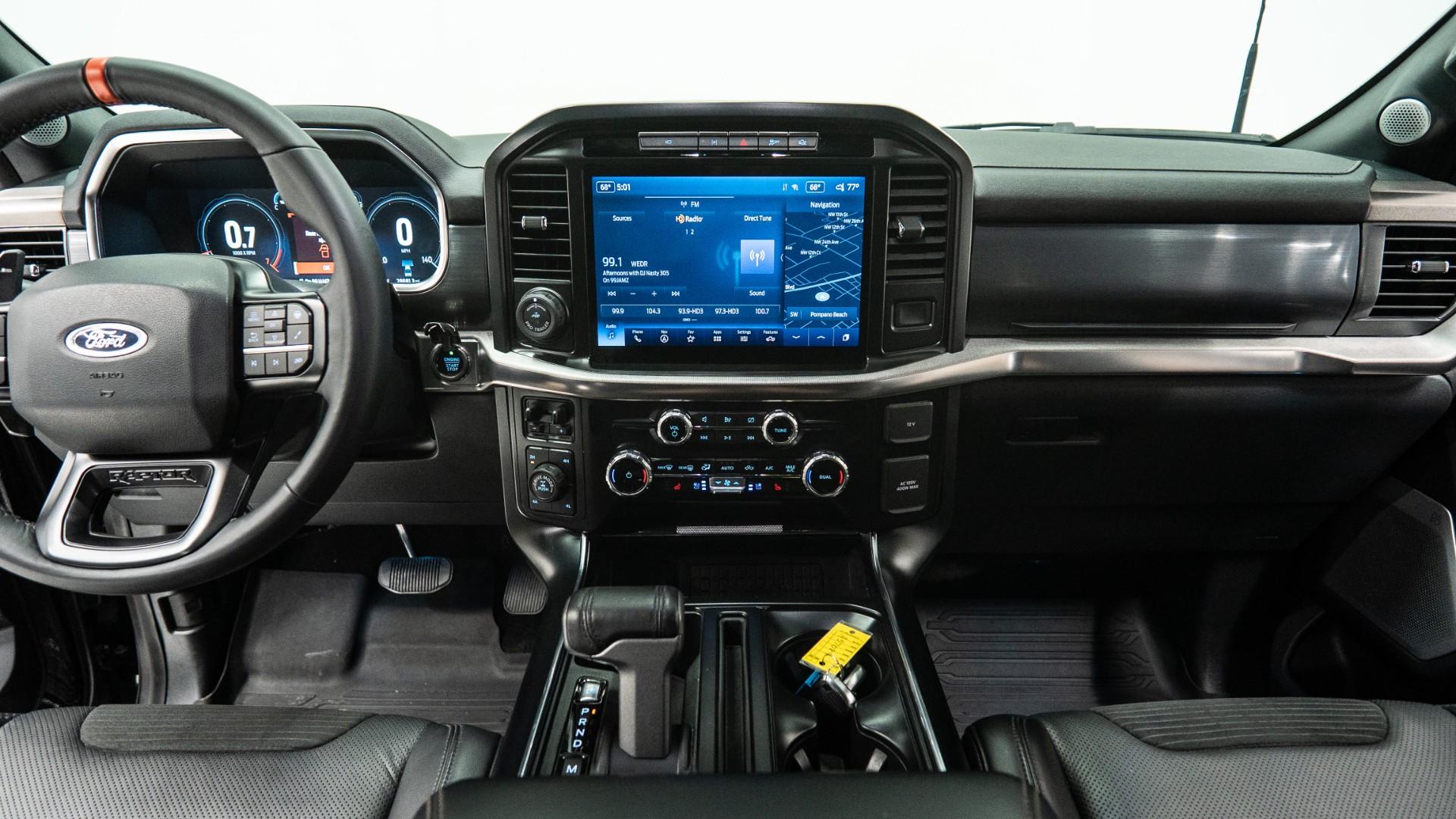 2025 FORD F-150 in Black, photo 50 of 59
