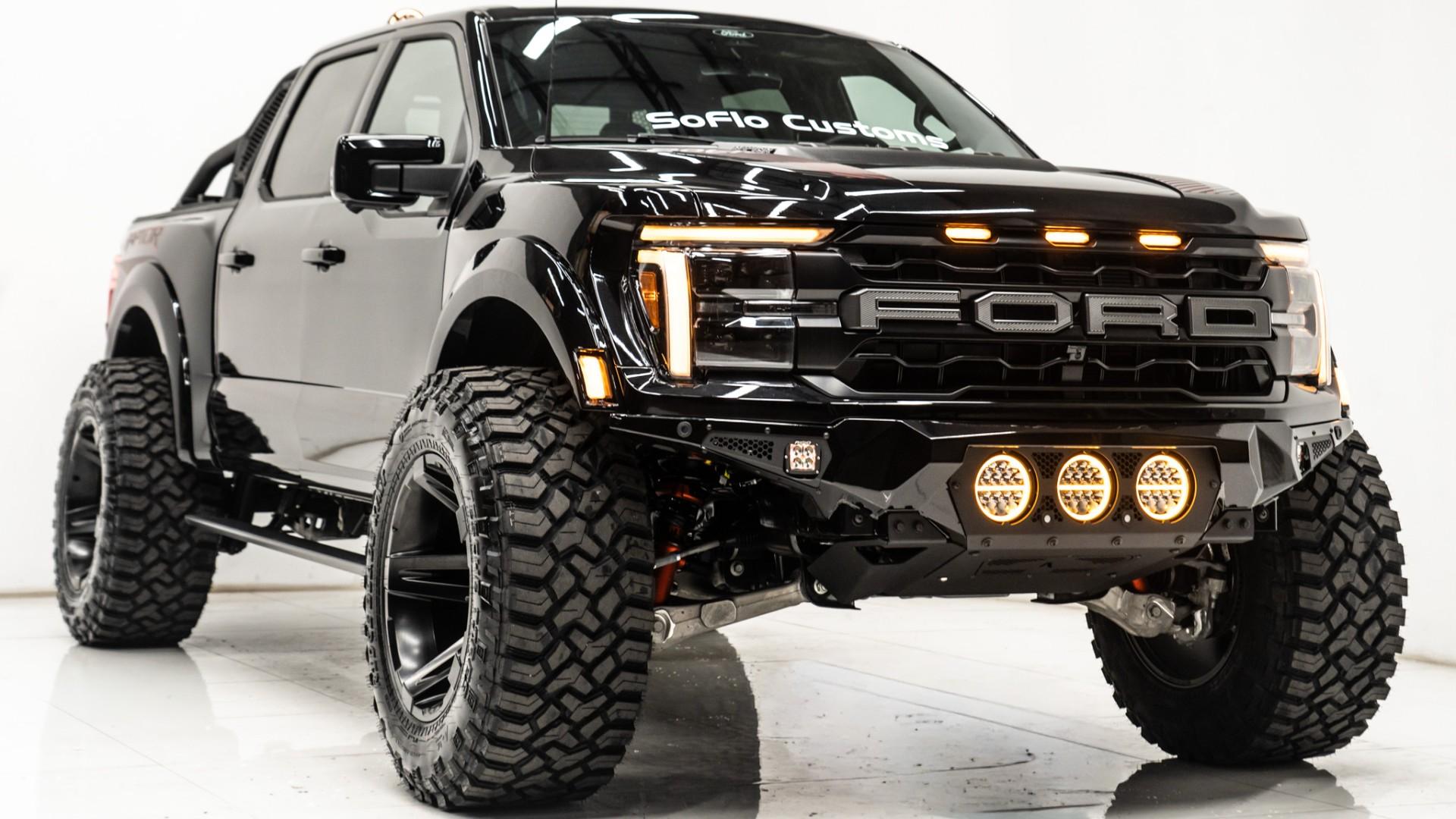 2025 FORD F-150 in Black, photo 4 of 5