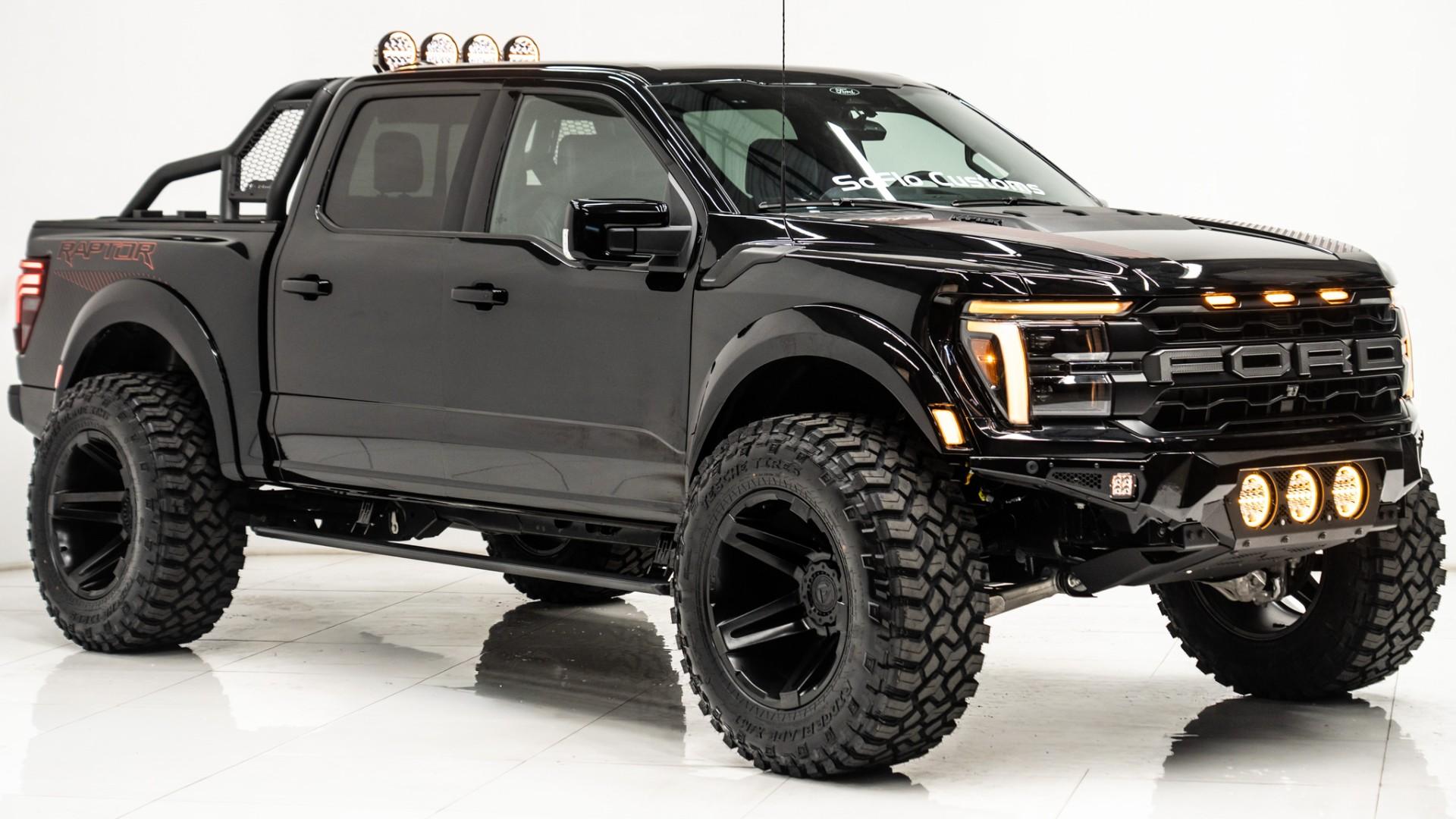 2025 FORD F-150 in Black, photo 8 of 52