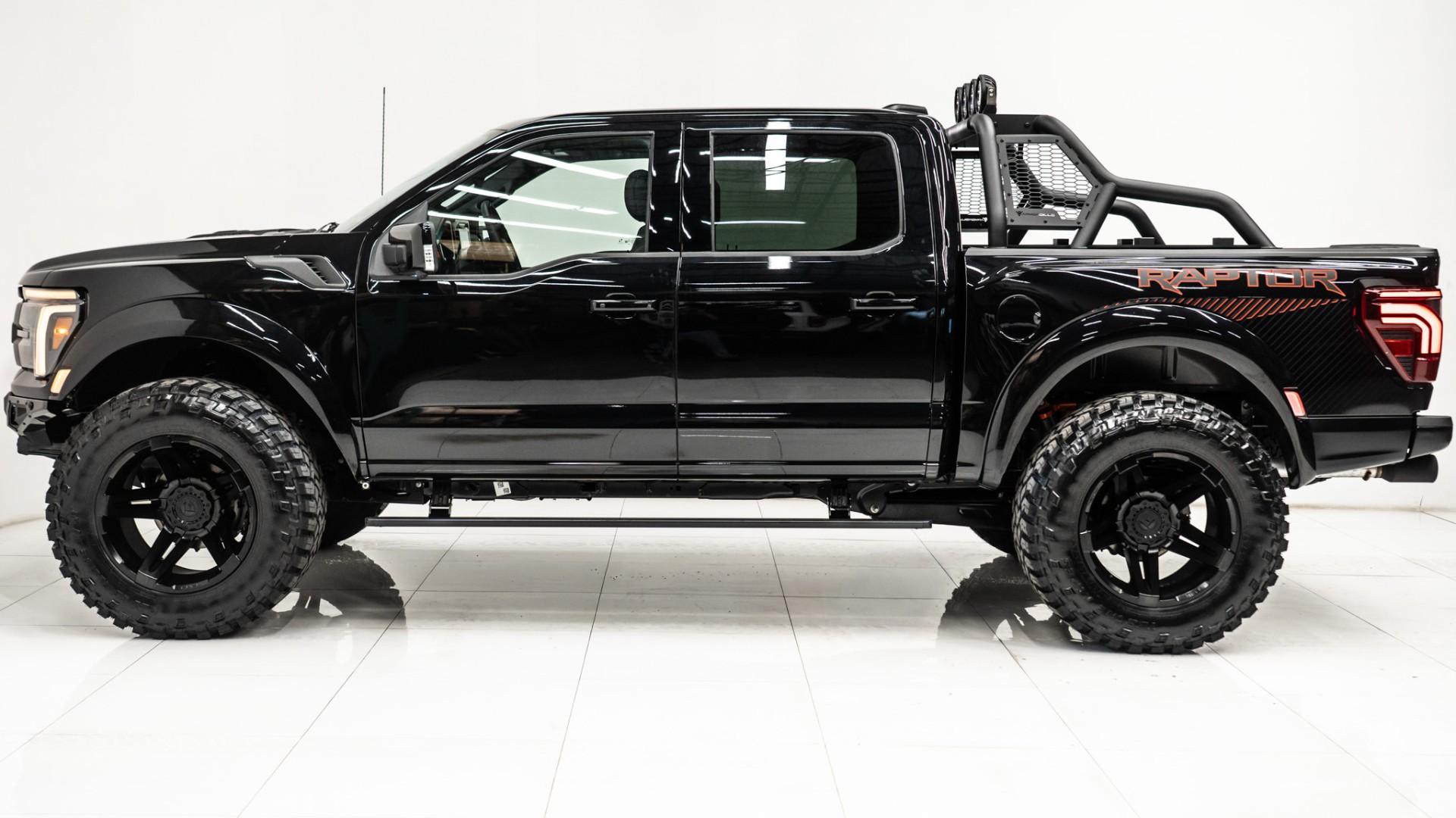 2025 FORD F-150 in Black, photo 19 of 52