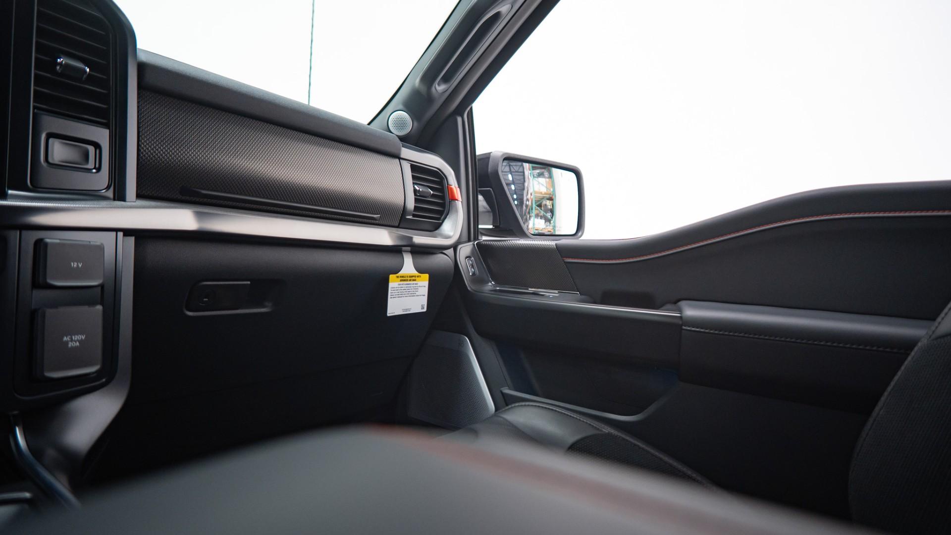 2025 FORD F-150 in Black, photo 47 of 52