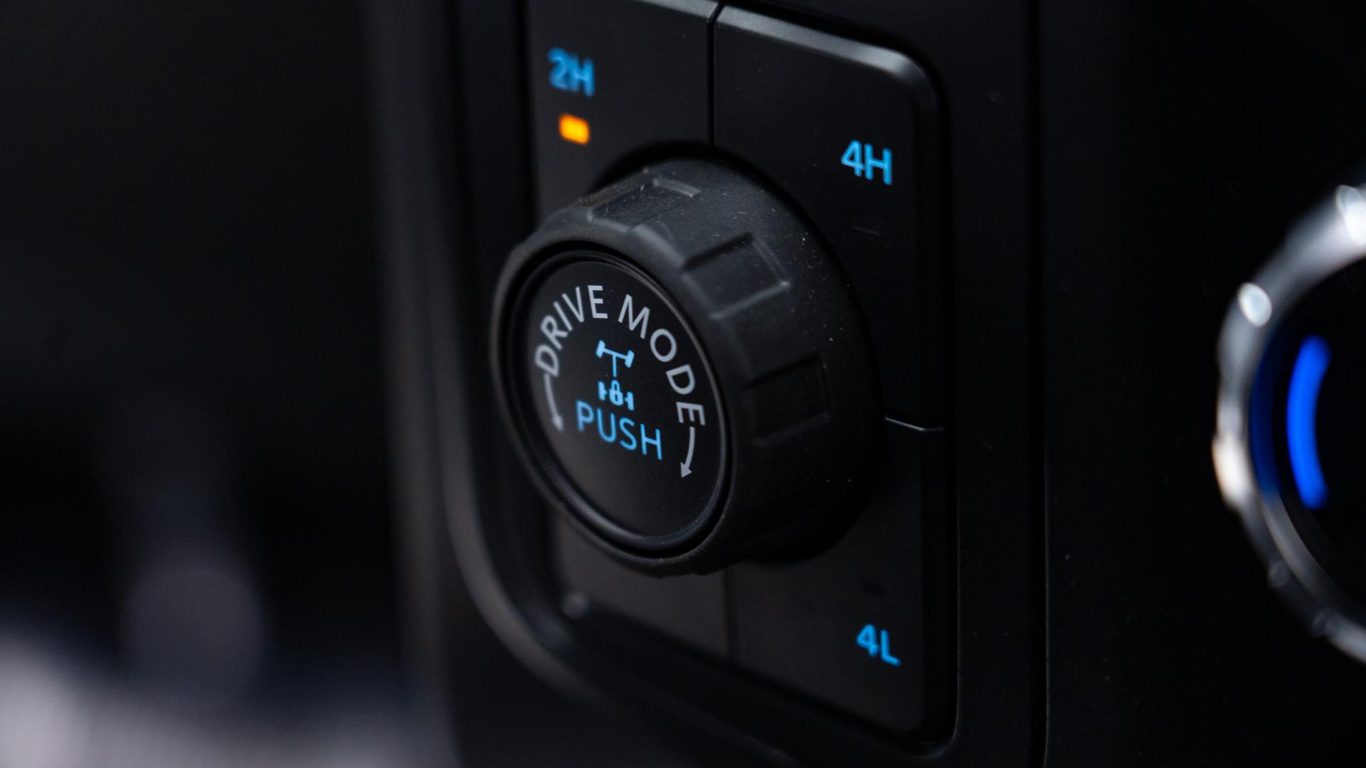 2025 FORD F-150 in Black, photo 51 of 52