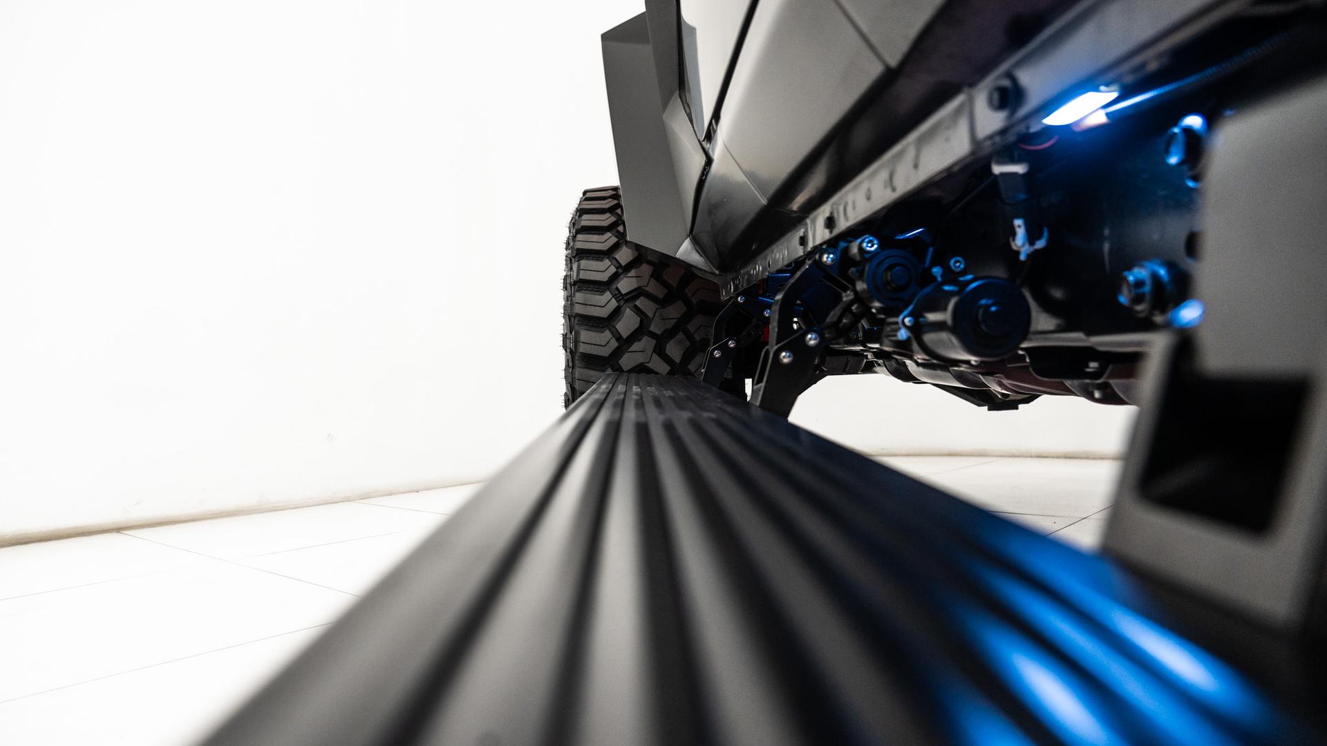 2025 APOCALYPSE SPEEDSTER in Black, photo 30 of 58