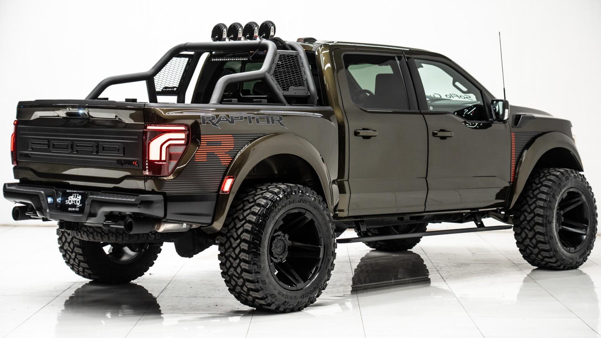 2025 FORD F-150 in Green, photo 8 of 59