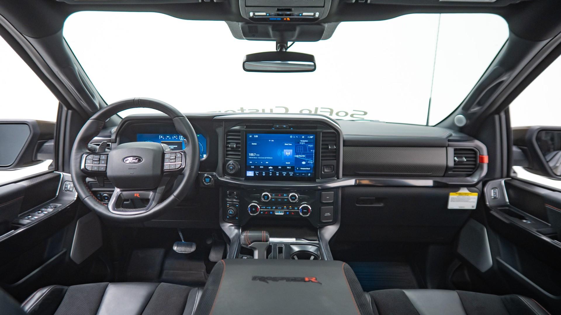 2025 FORD F-150 in Green, photo 38 of 59