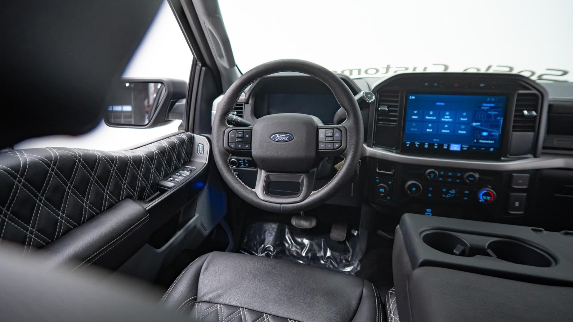 2024 FORD F-150 in Black, photo 4 of 5