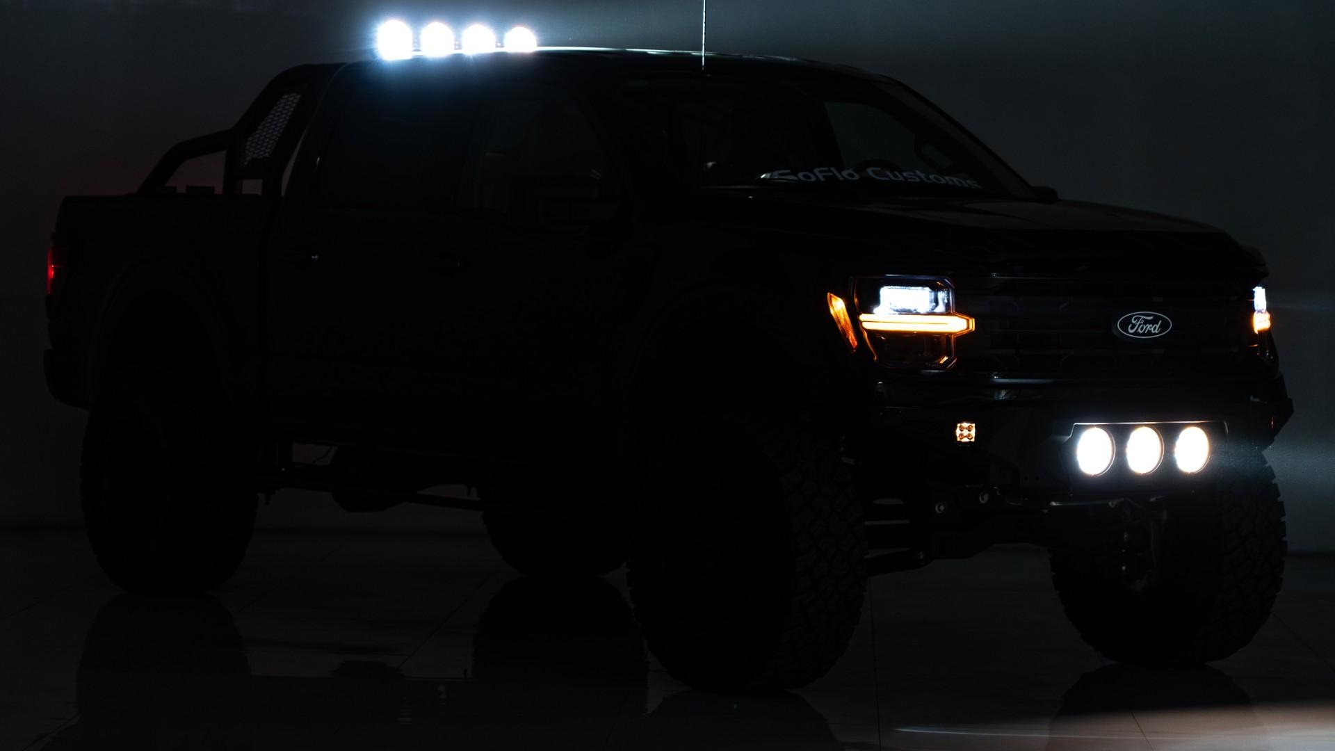 2025 FORD F-150 in Black, photo 15 of 59