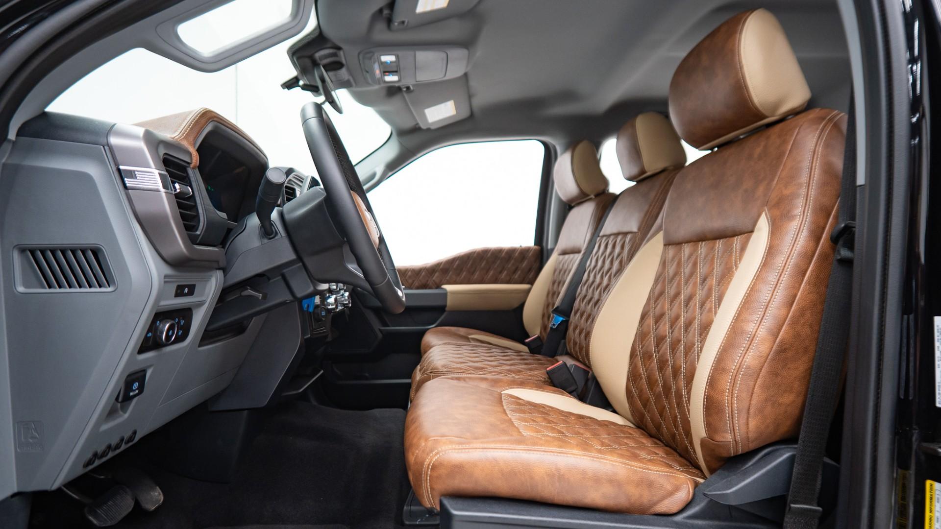 2025 FORD F-150 in Black, photo 30 of 44