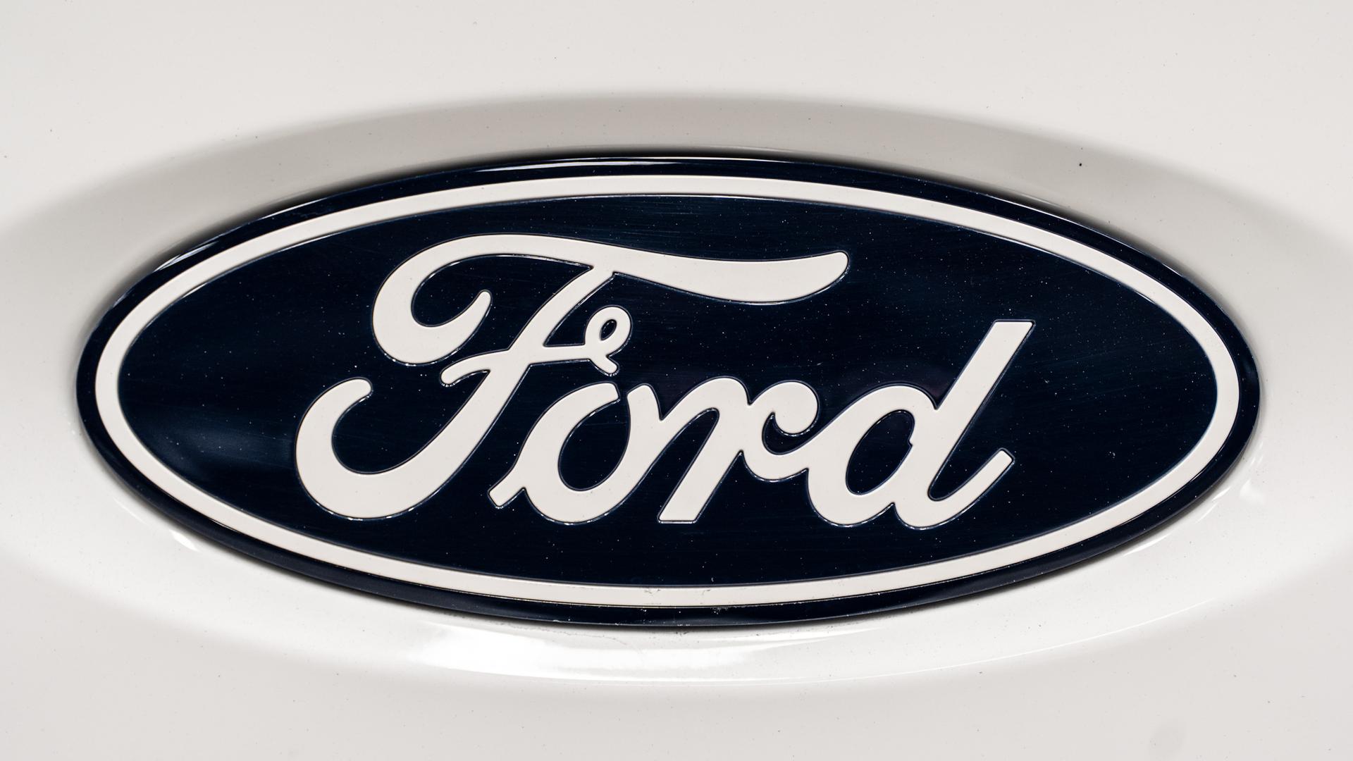 2025 FORD F-150 in White, photo 44 of 51