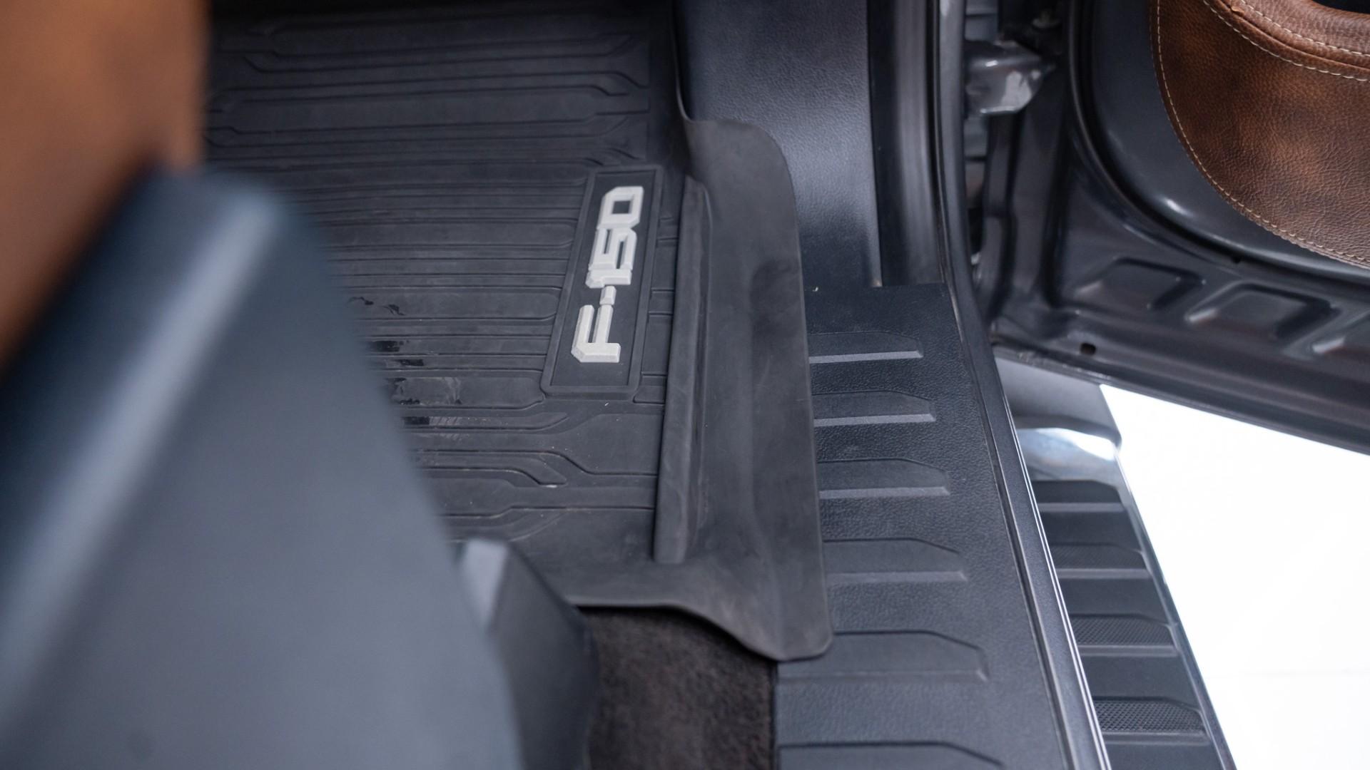 2021 FORD F-150 in Gray, photo 43 of 53