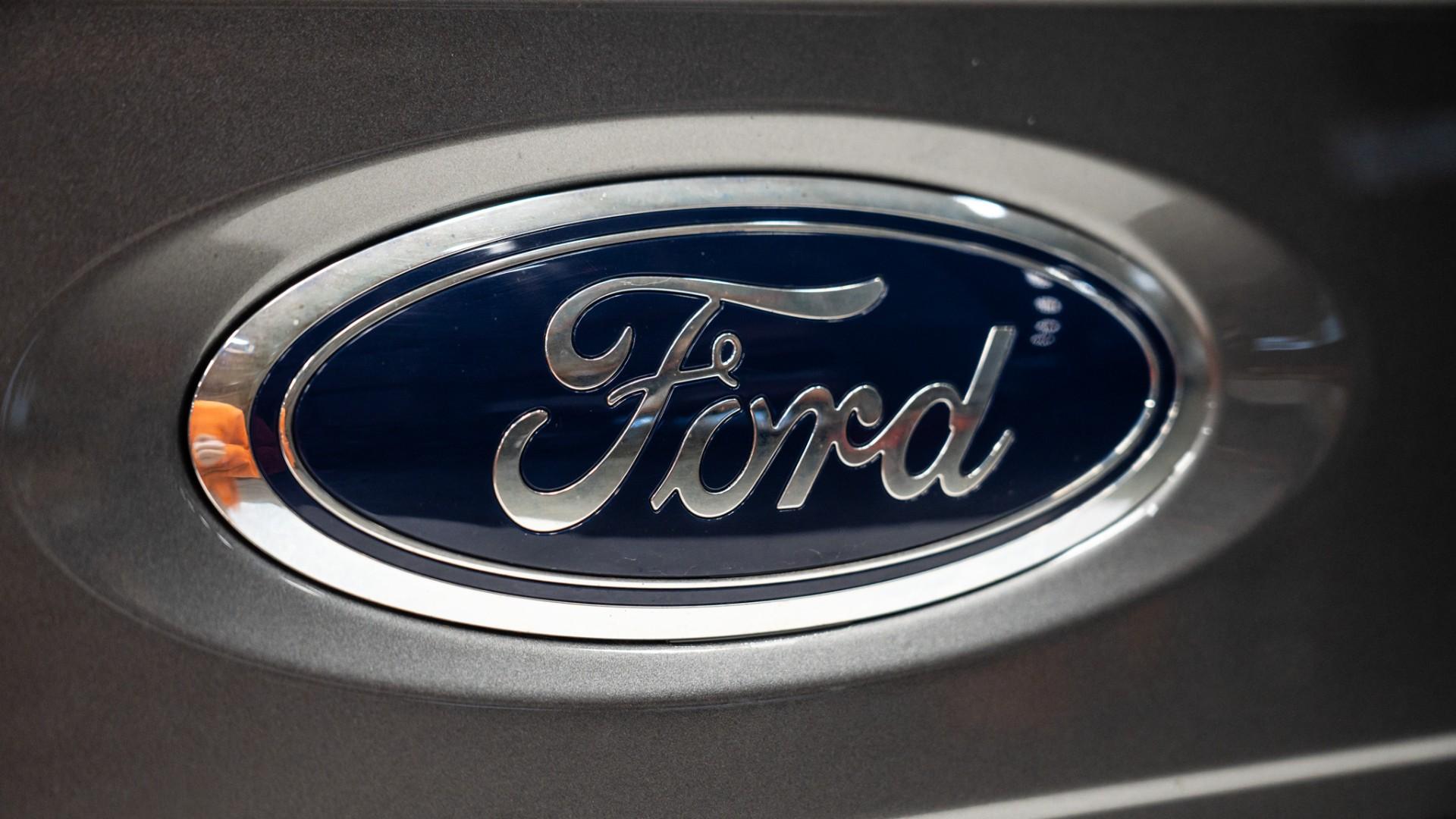 2021 FORD F-150 in Gray, photo 24 of 53