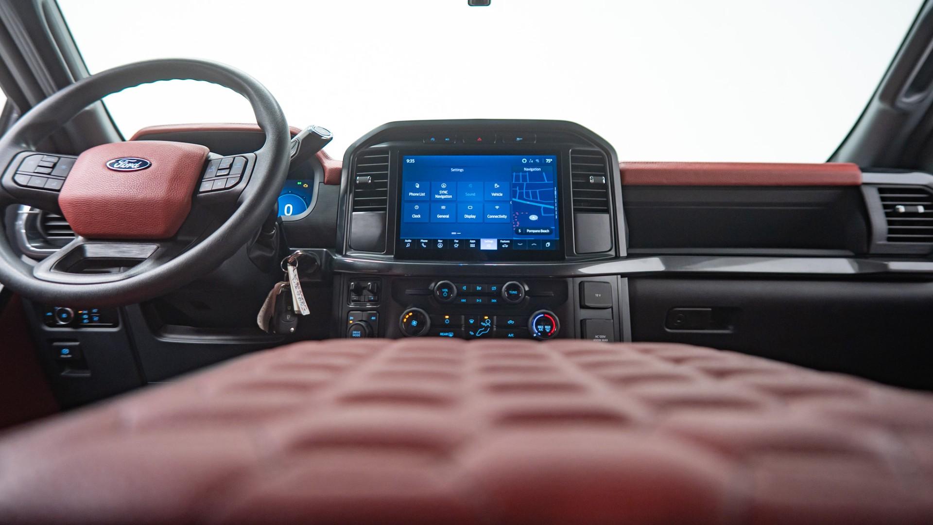 2024 FORD F-150 in Gray, photo 55 of 60