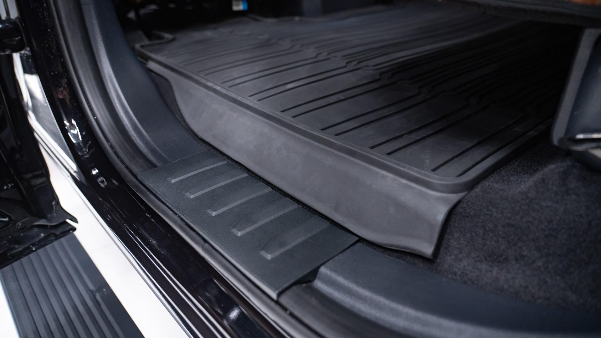 2025 FORD F-150 in Black, photo 44 of 60