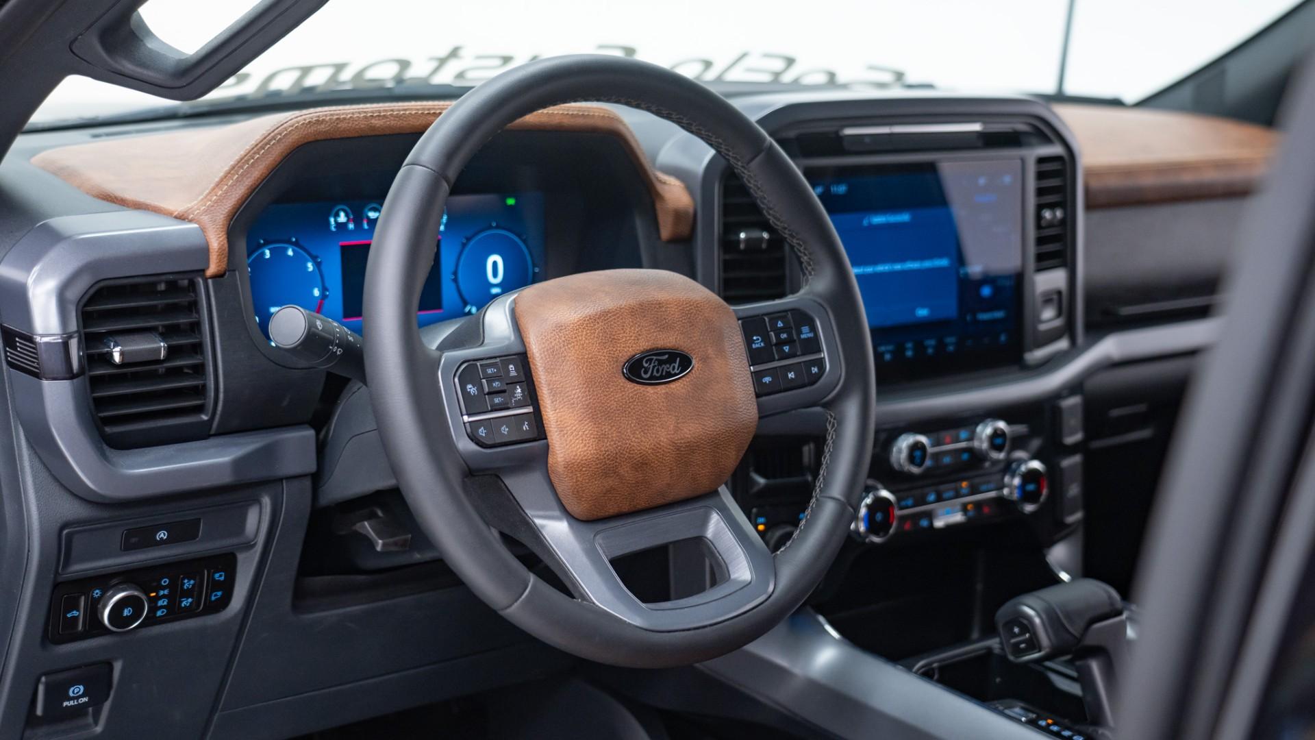 2025 FORD F-150 in Black, photo 45 of 60