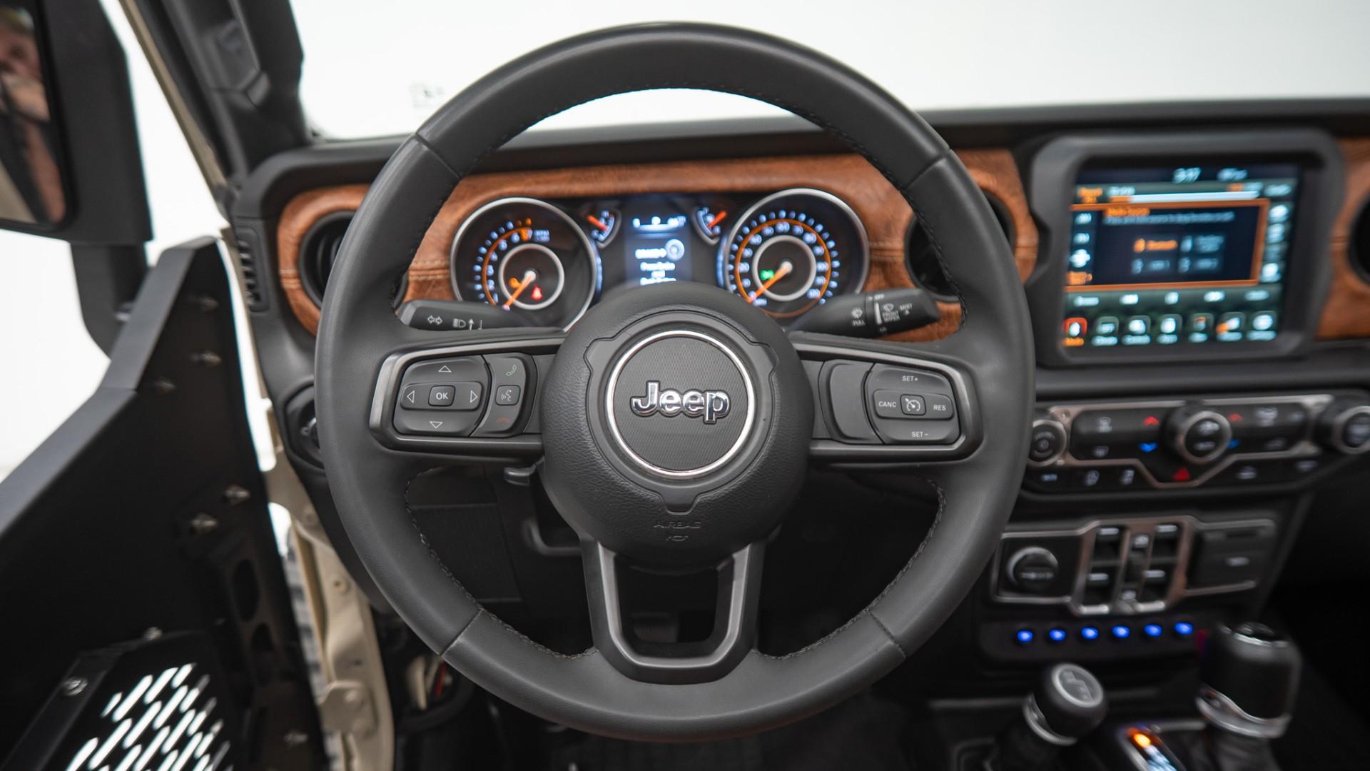 2023 JEEP GLADIATOR in Tan, photo 41 of 59