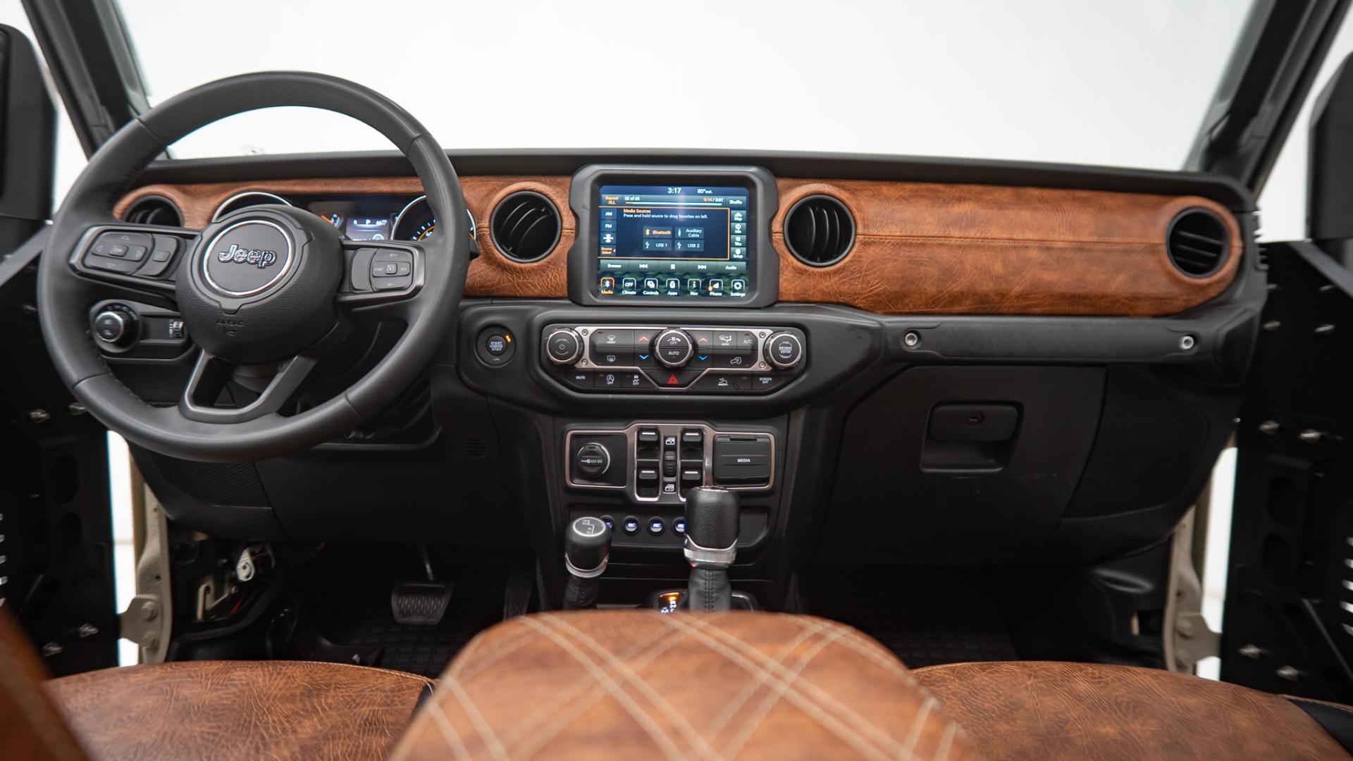 2023 JEEP GLADIATOR in Tan, photo 54 of 59