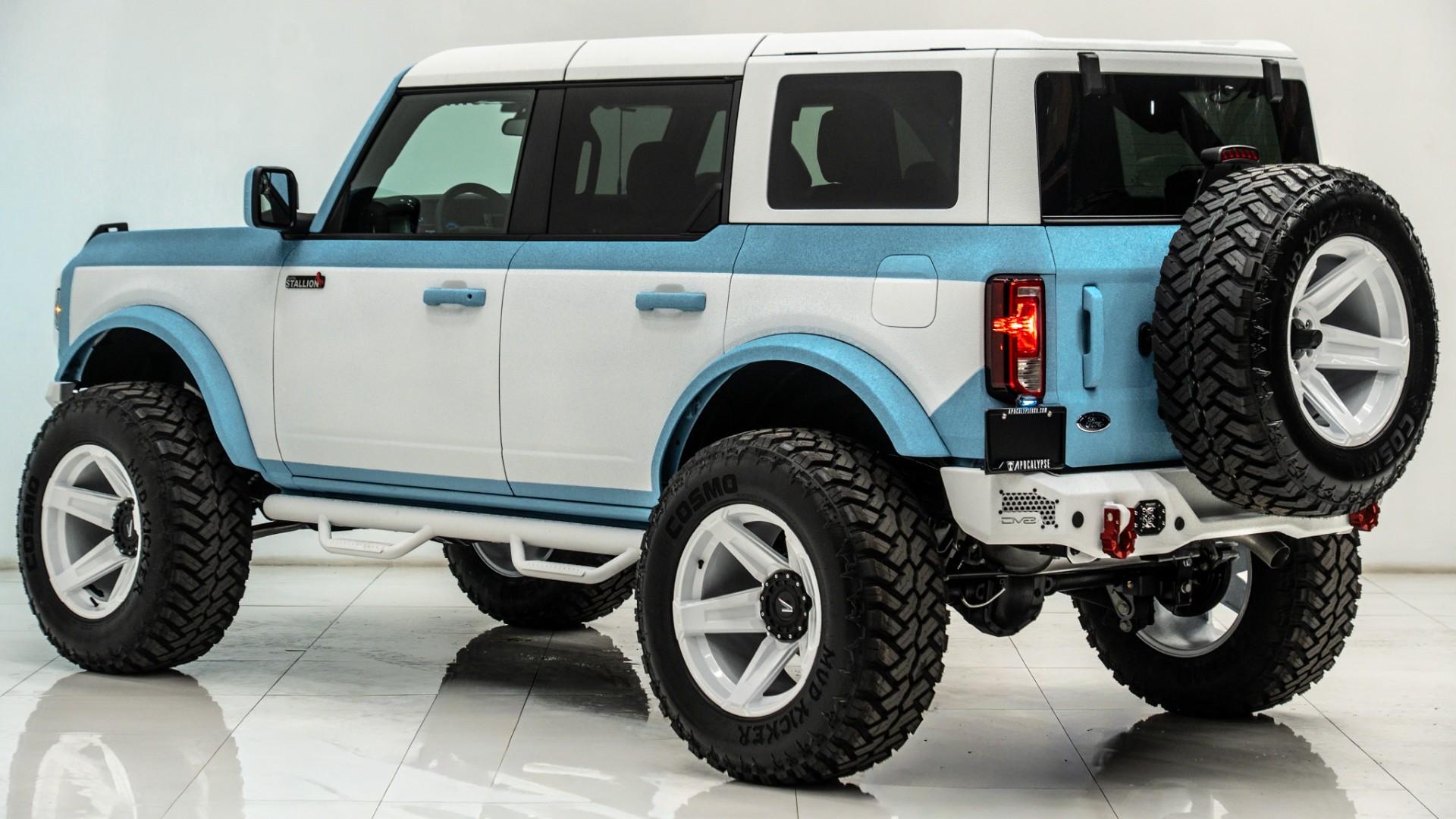 2025 FORD BRONCO in Blue, photo 3 of 60