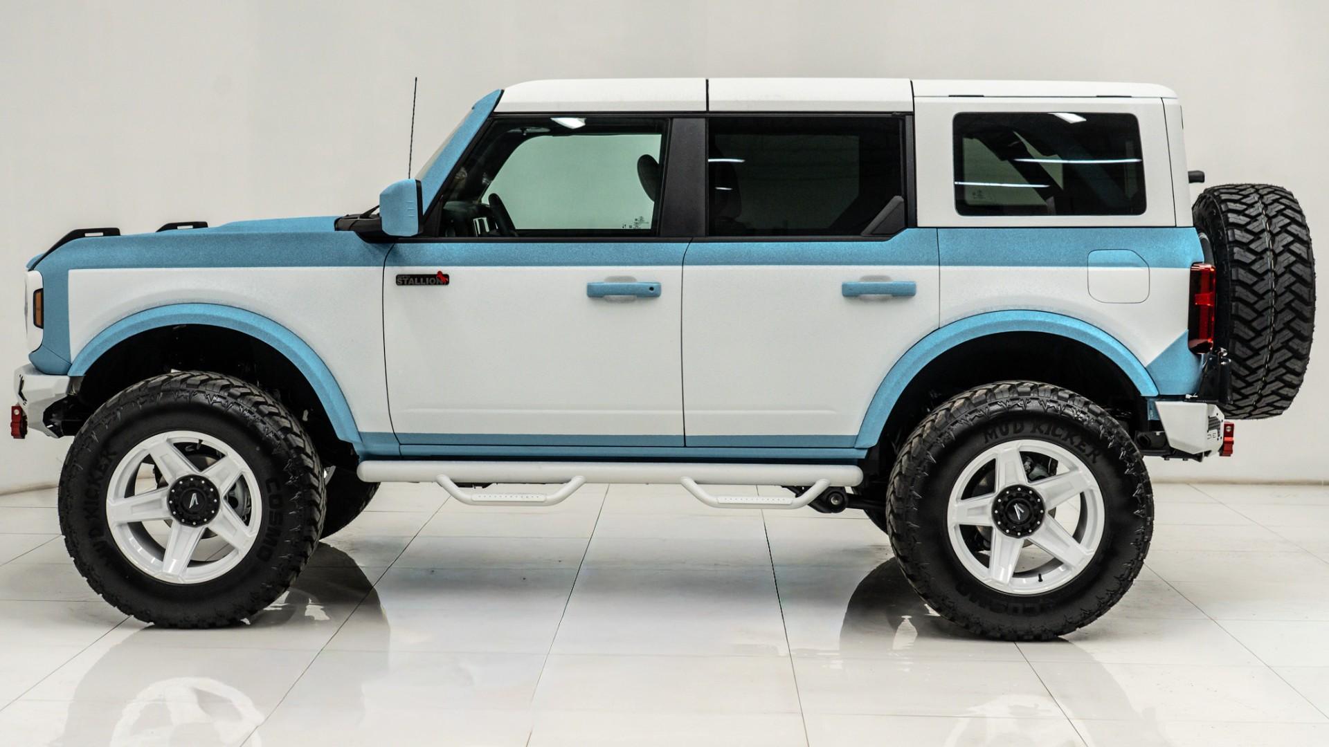 2025 FORD BRONCO in Blue, photo 23 of 60