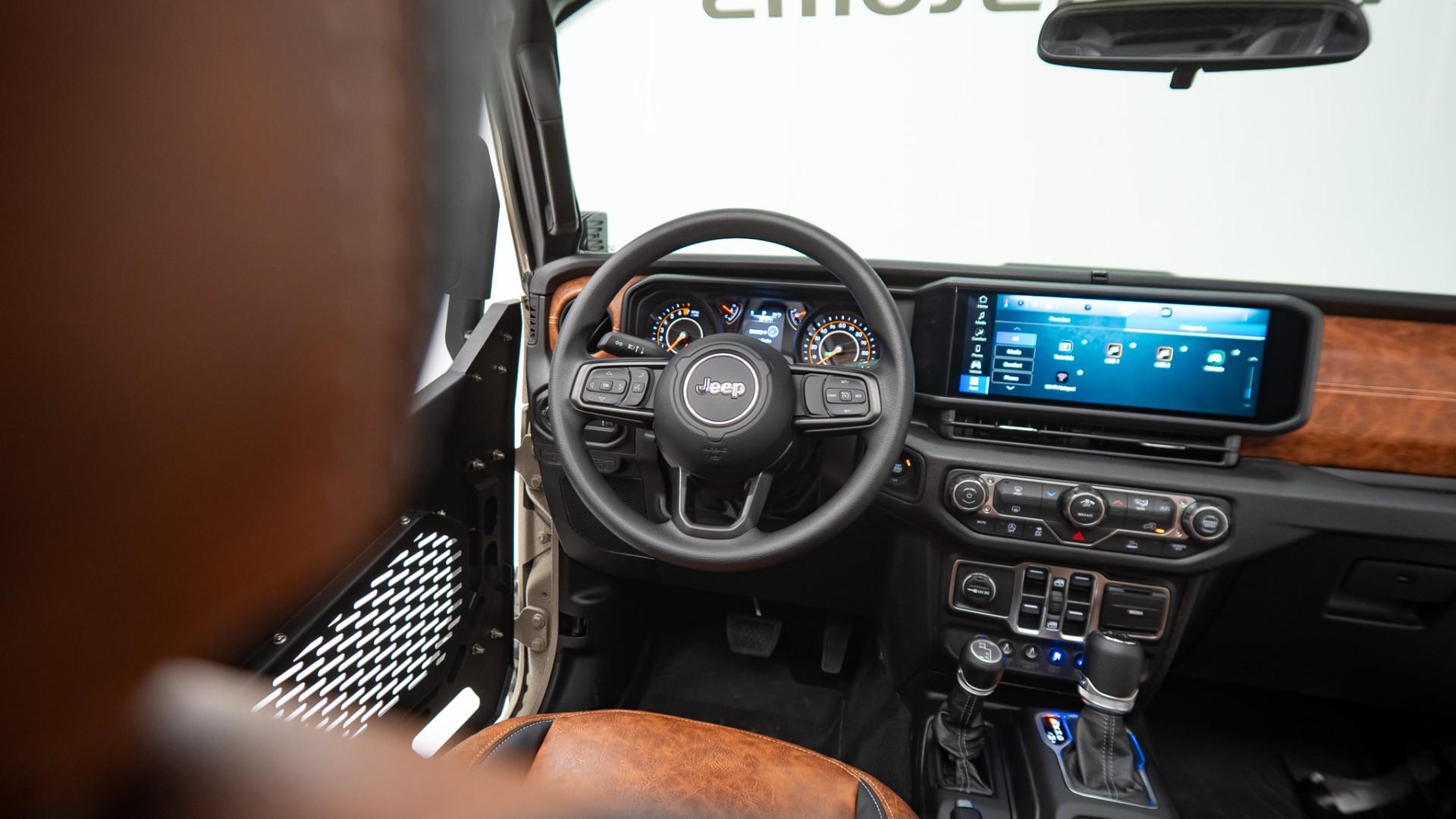2025 JEEP GLADIATOR in Tan, photo 49 of 60