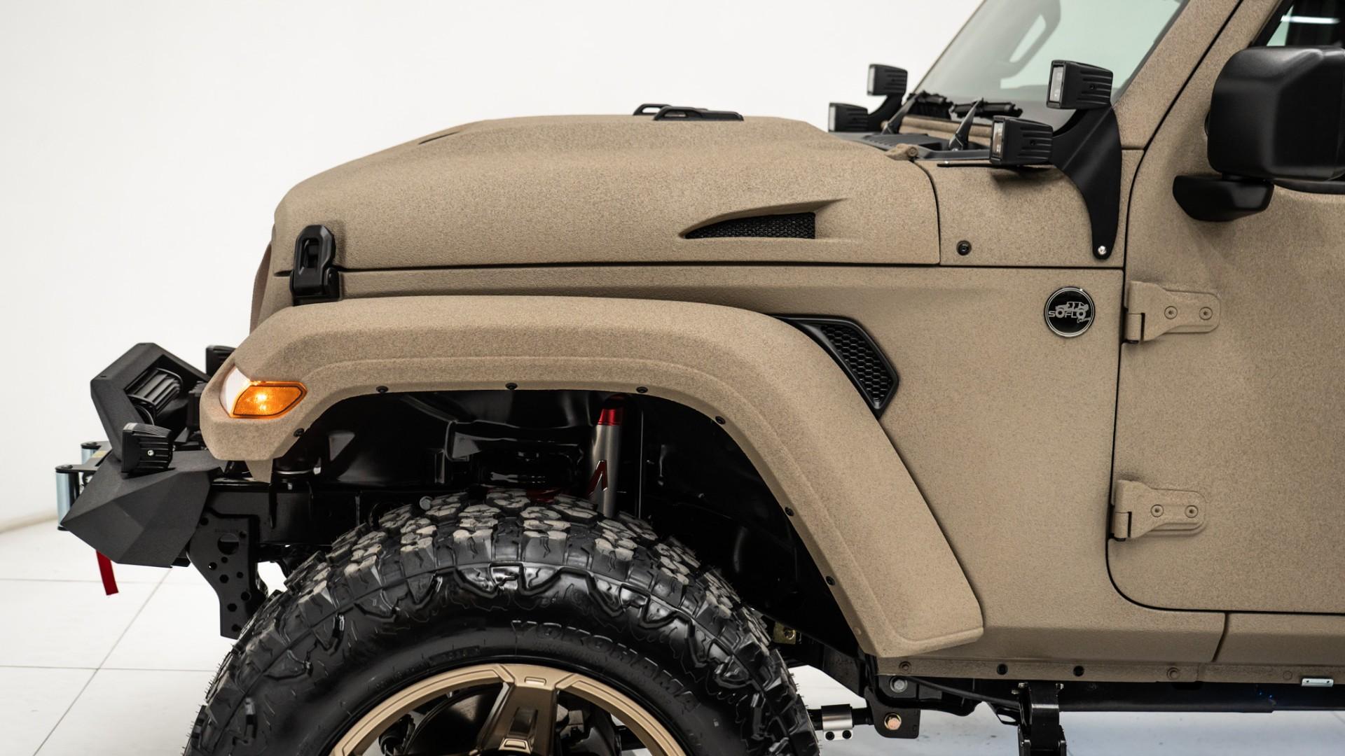 2025 JEEP GLADIATOR in Tan, photo 27 of 60