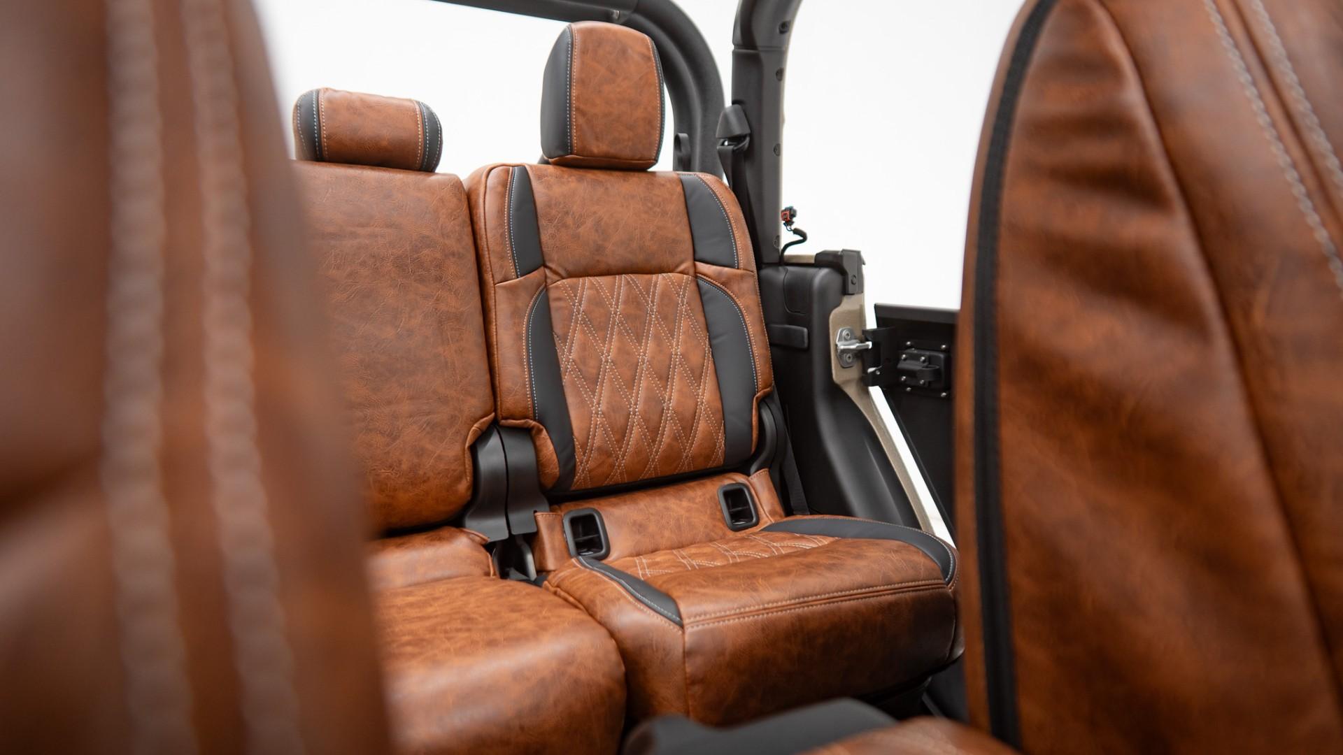 2025 JEEP GLADIATOR in Tan, photo 54 of 59