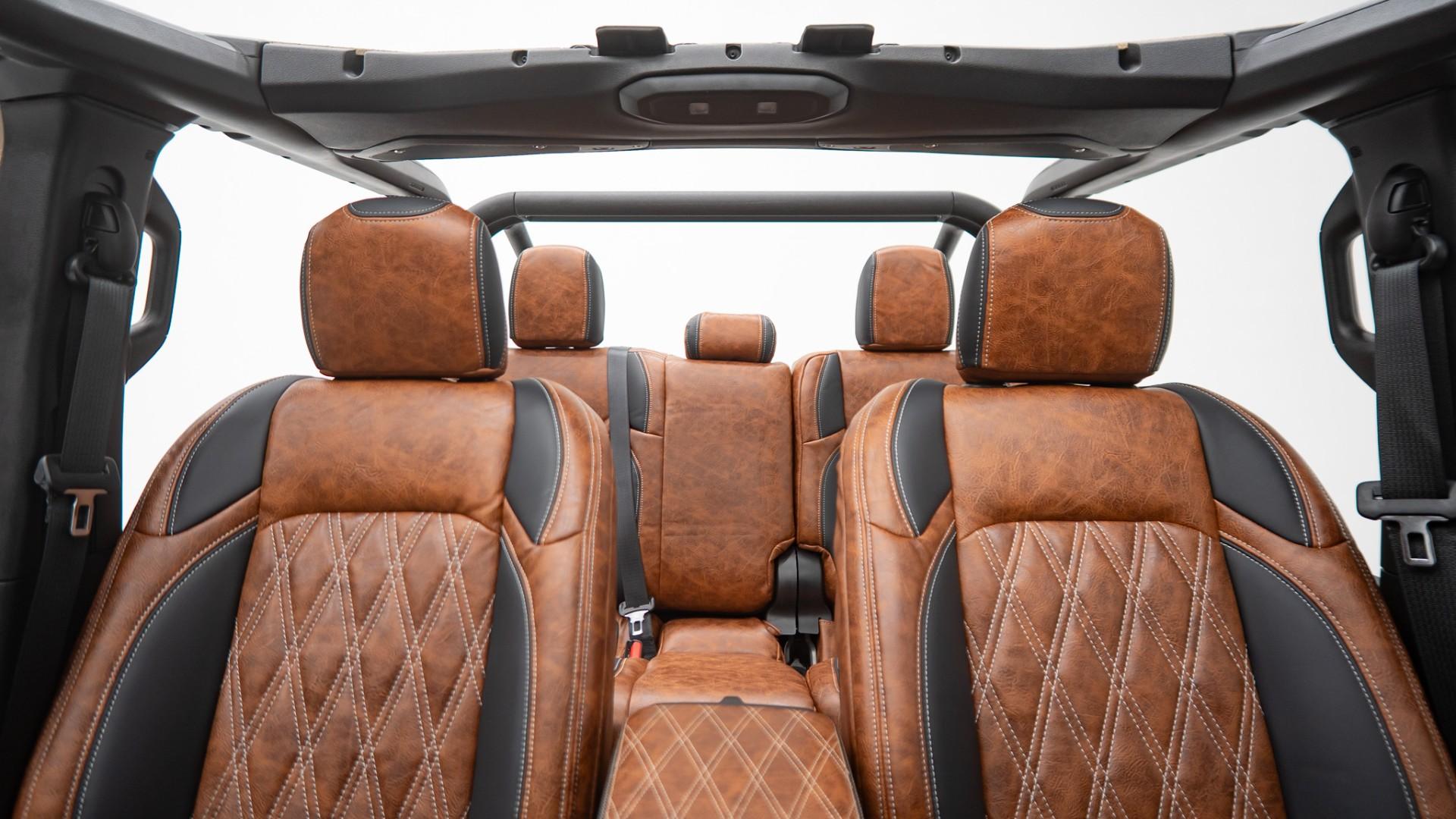 2025 JEEP GLADIATOR in Tan, photo 41 of 59
