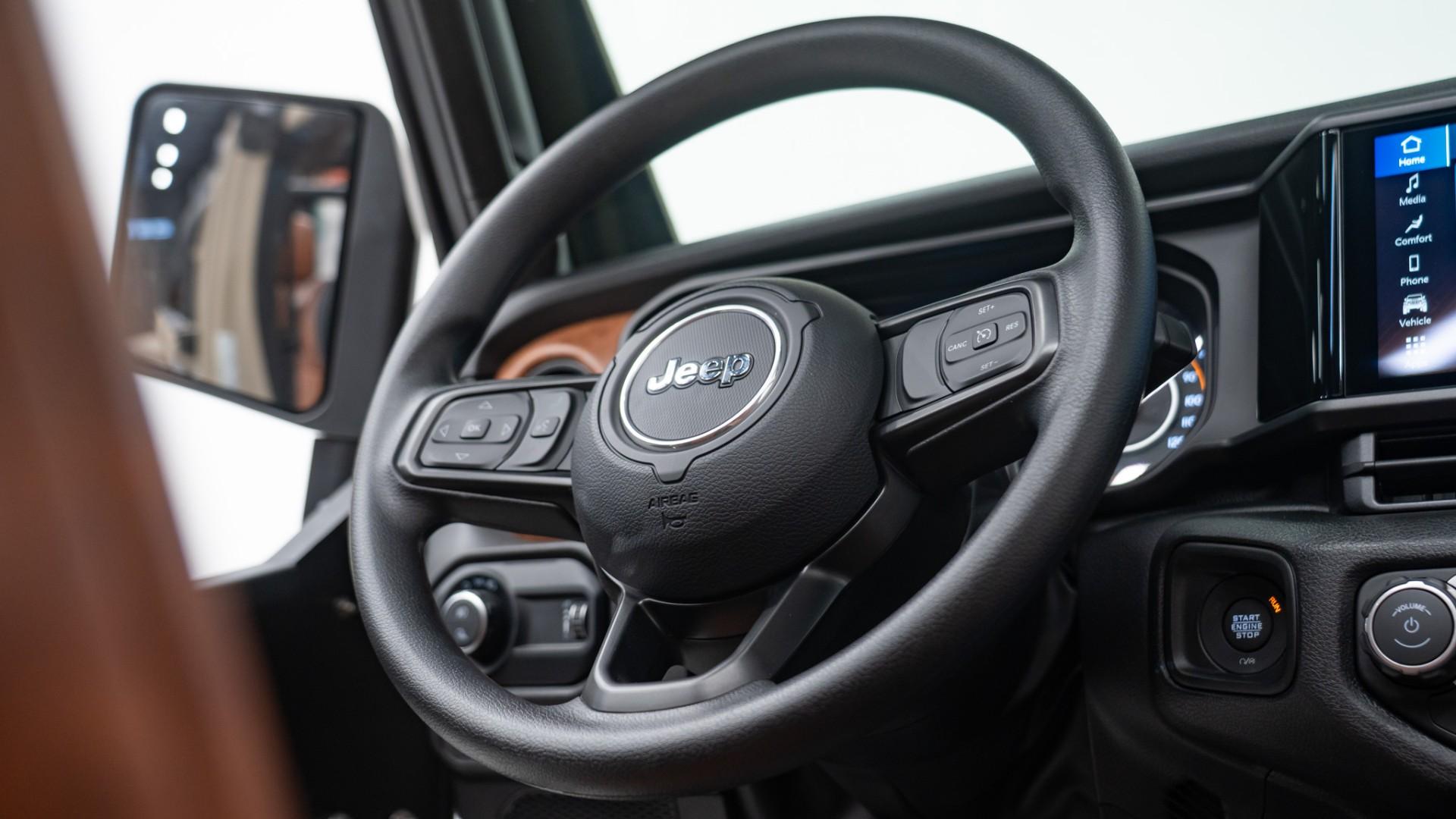 2025 JEEP GLADIATOR in Tan, photo 45 of 59