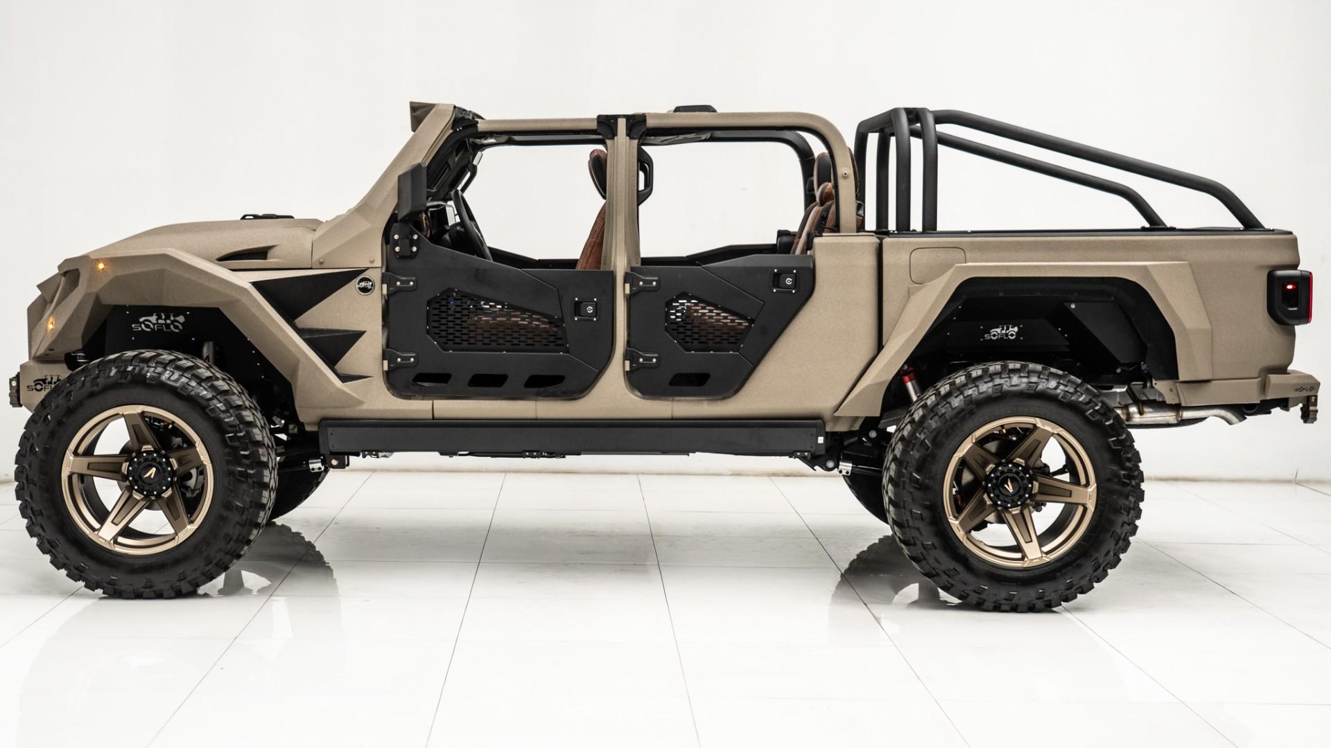 2025 JEEP GLADIATOR in Tan, photo 11 of 59