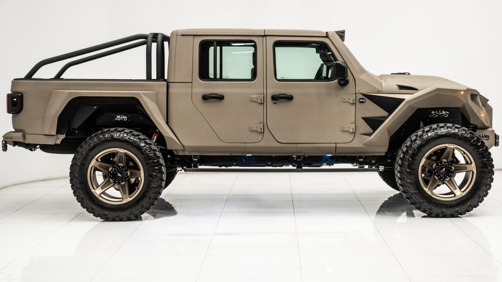 2025 JEEP GLADIATOR in Tan, photo 4 of 59