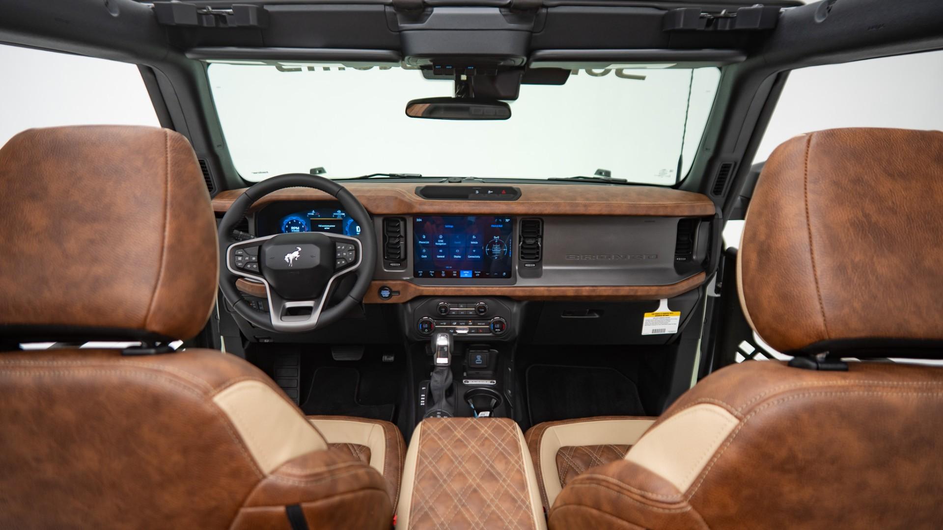2025 FORD BRONCO in Green, photo 36 of 56