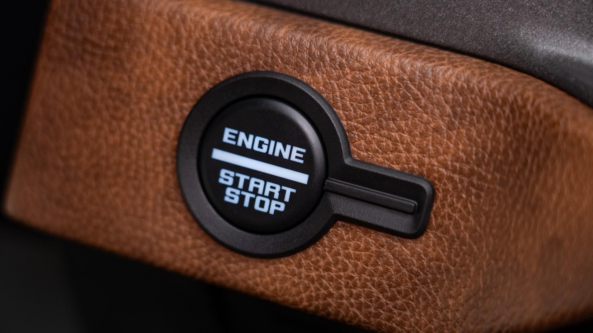 2025 FORD BRONCO in Green, photo 56 of 56
