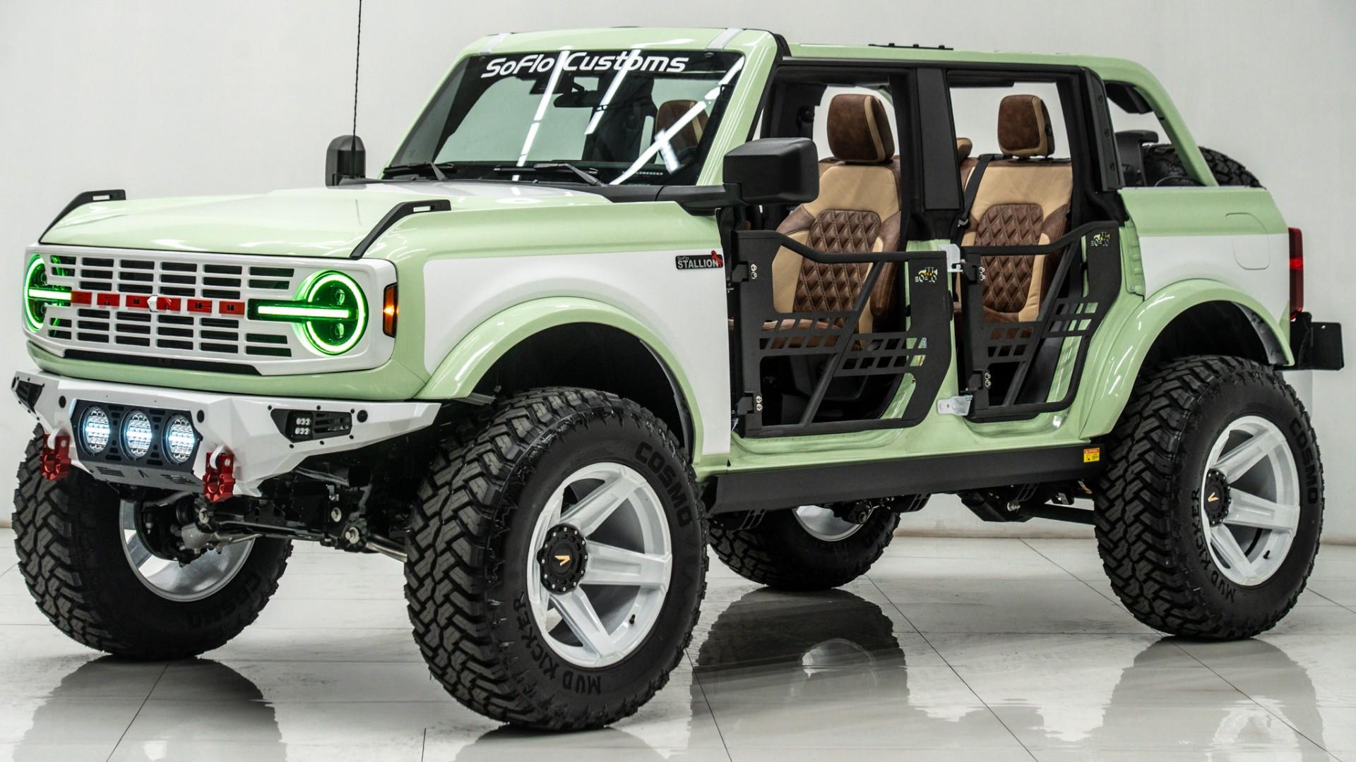 2025 FORD BRONCO in Green, photo 8 of 56