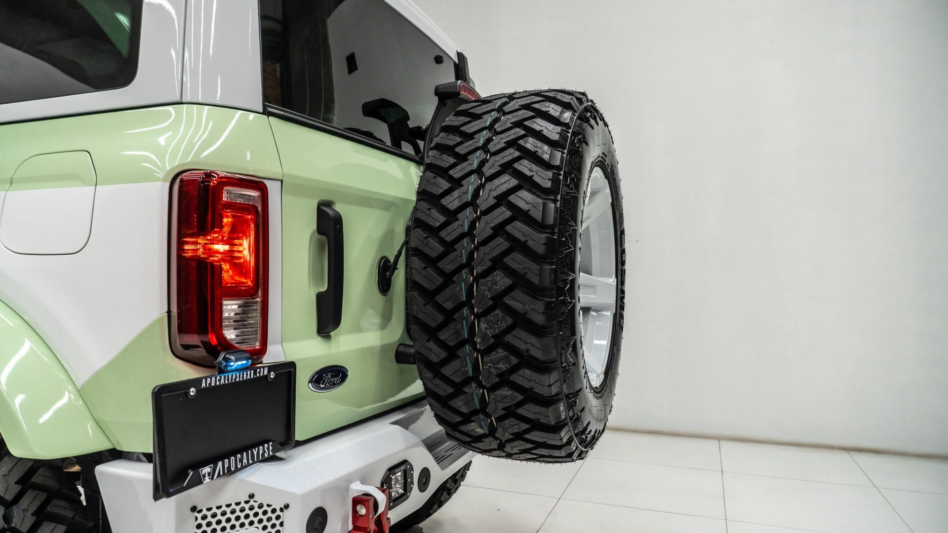 2025 FORD BRONCO in Green, photo 27 of 56
