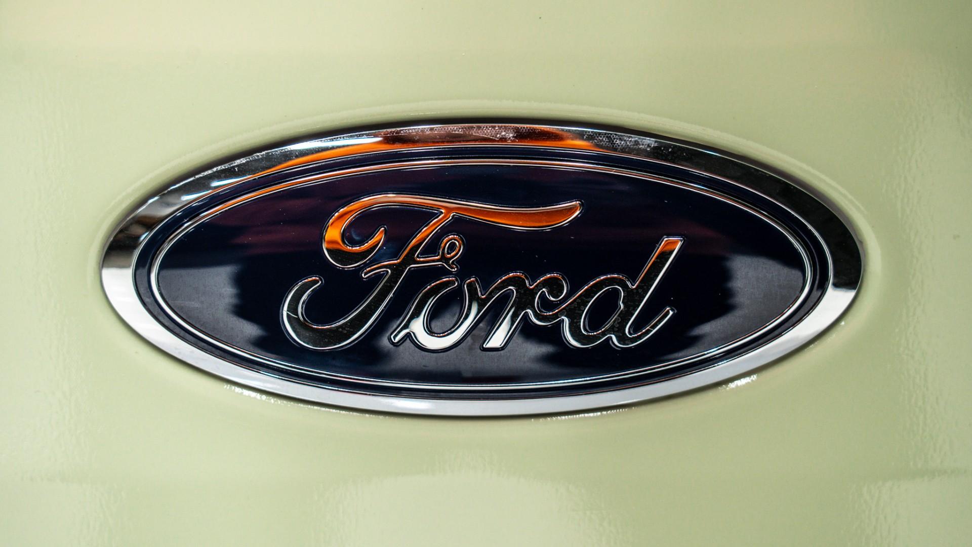 2025 FORD BRONCO in Green, photo 28 of 56