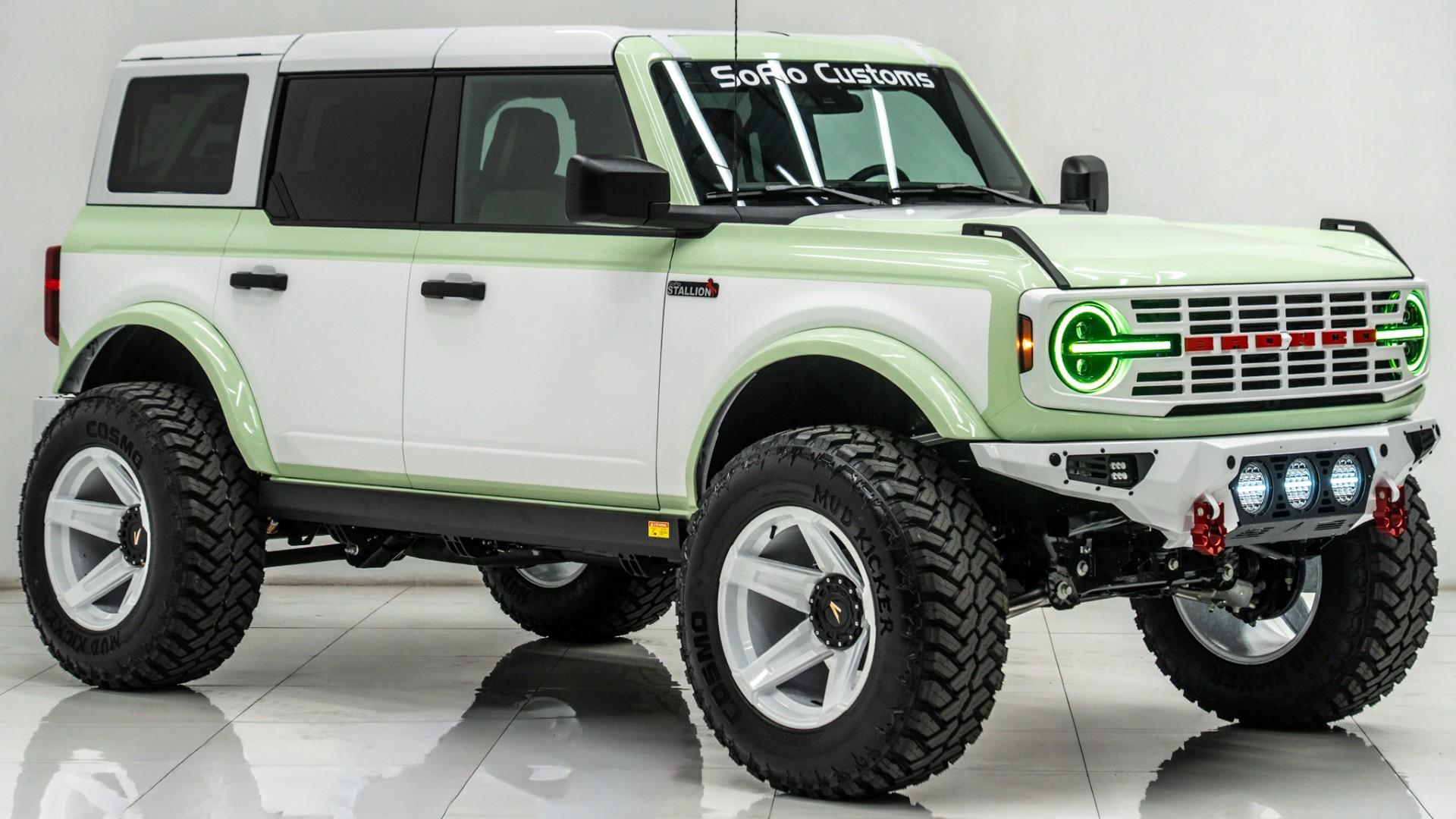 2025 FORD BRONCO in Green, photo 7 of 56