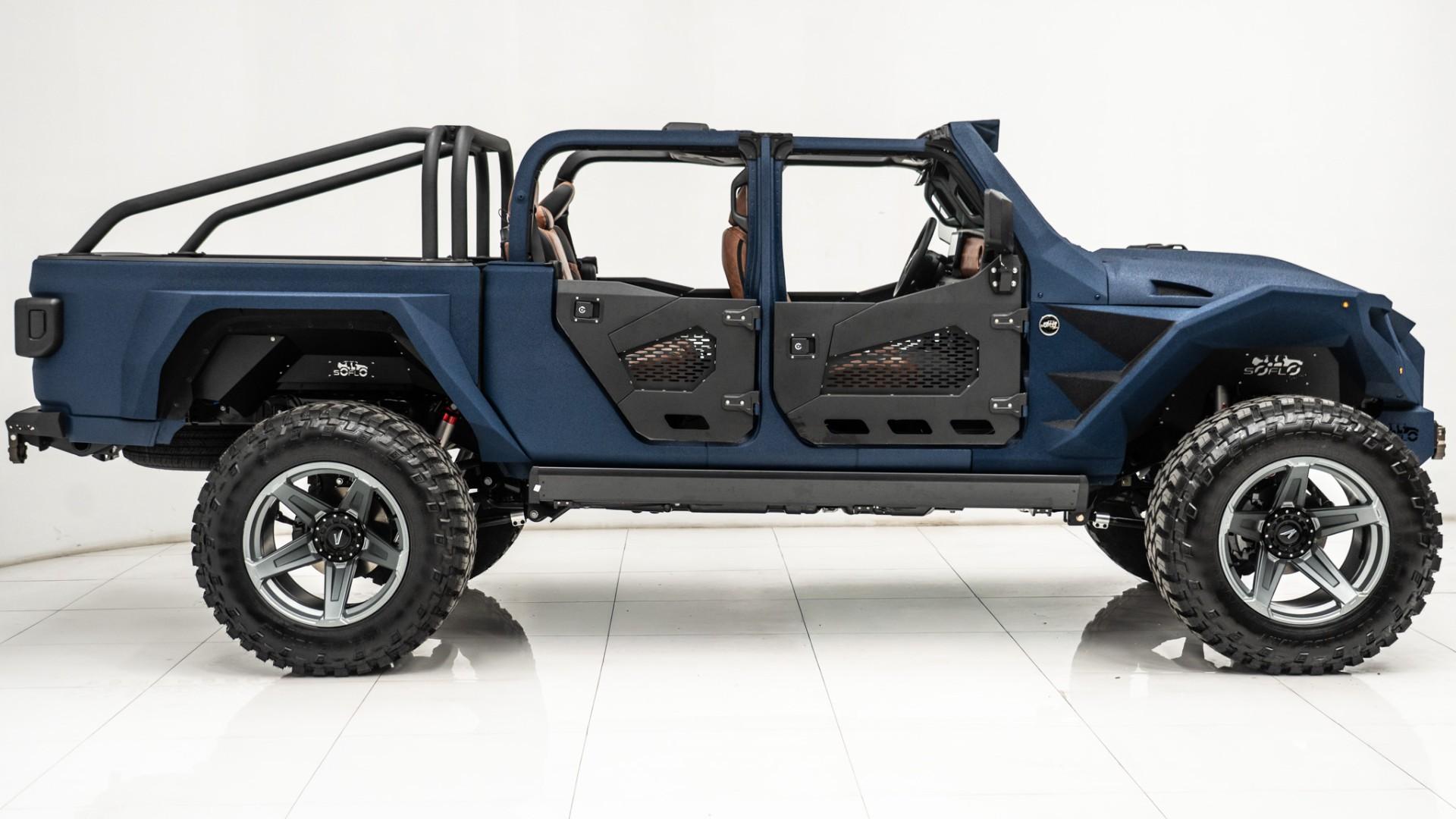2025 JEEP GLADIATOR in Blue, photo 12 of 60