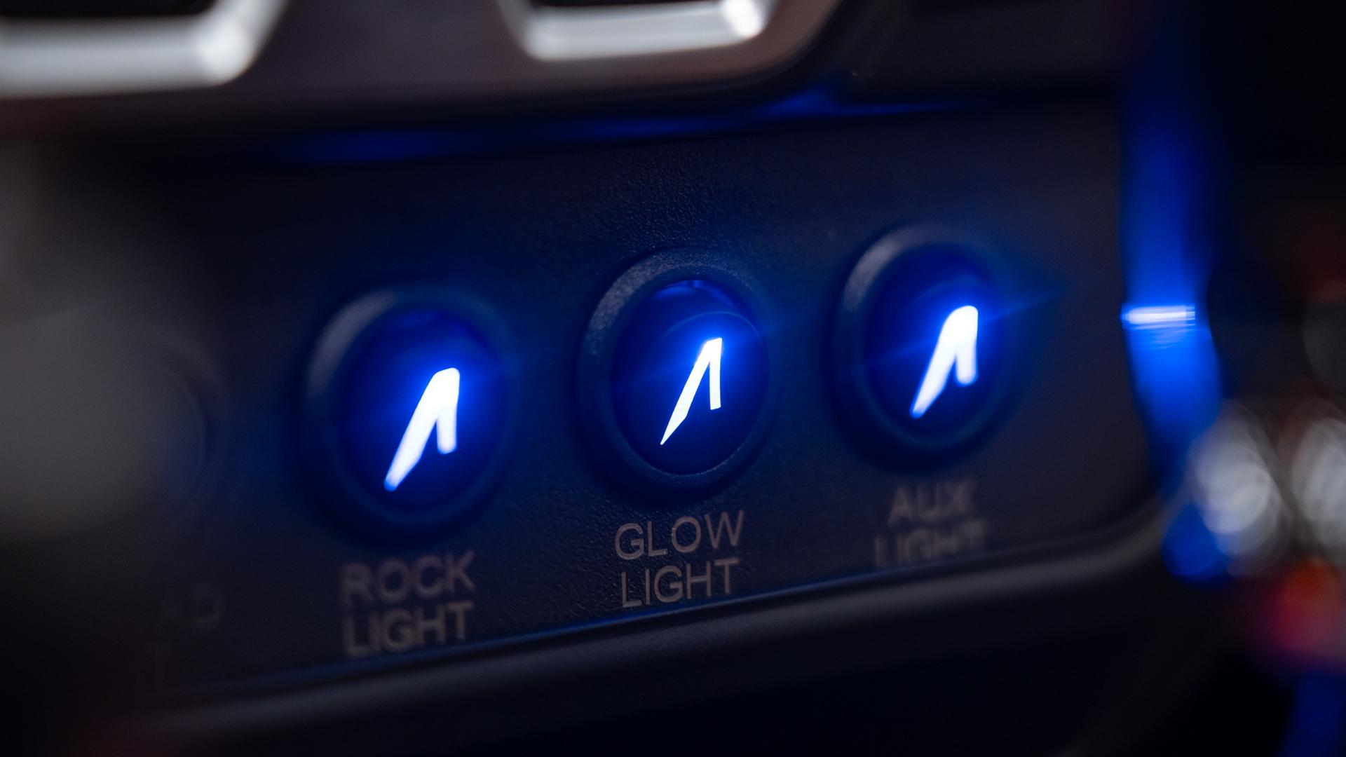 2025 JEEP GLADIATOR in Blue, photo 60 of 60